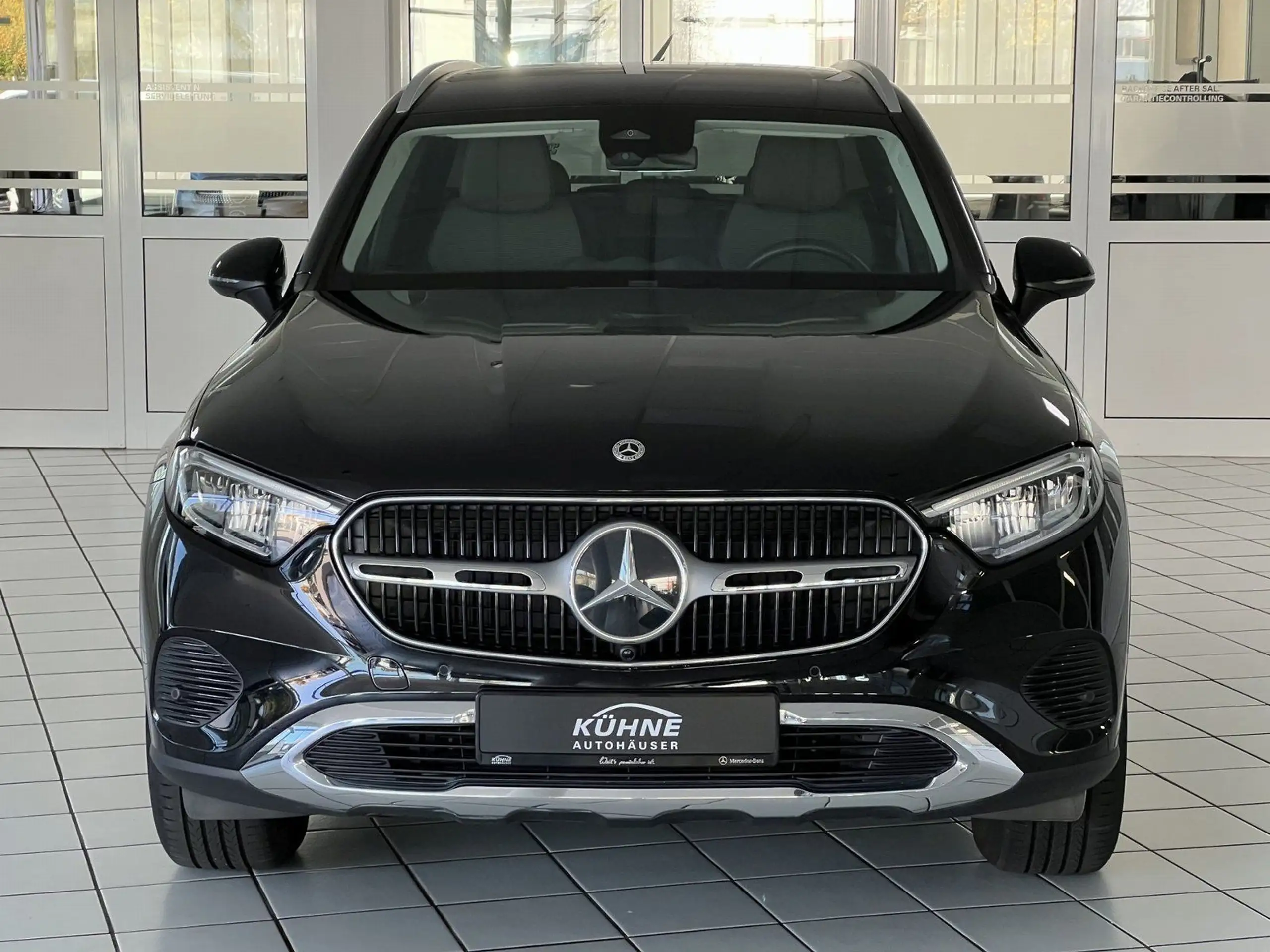 Mercedes-Benz - GLC 220