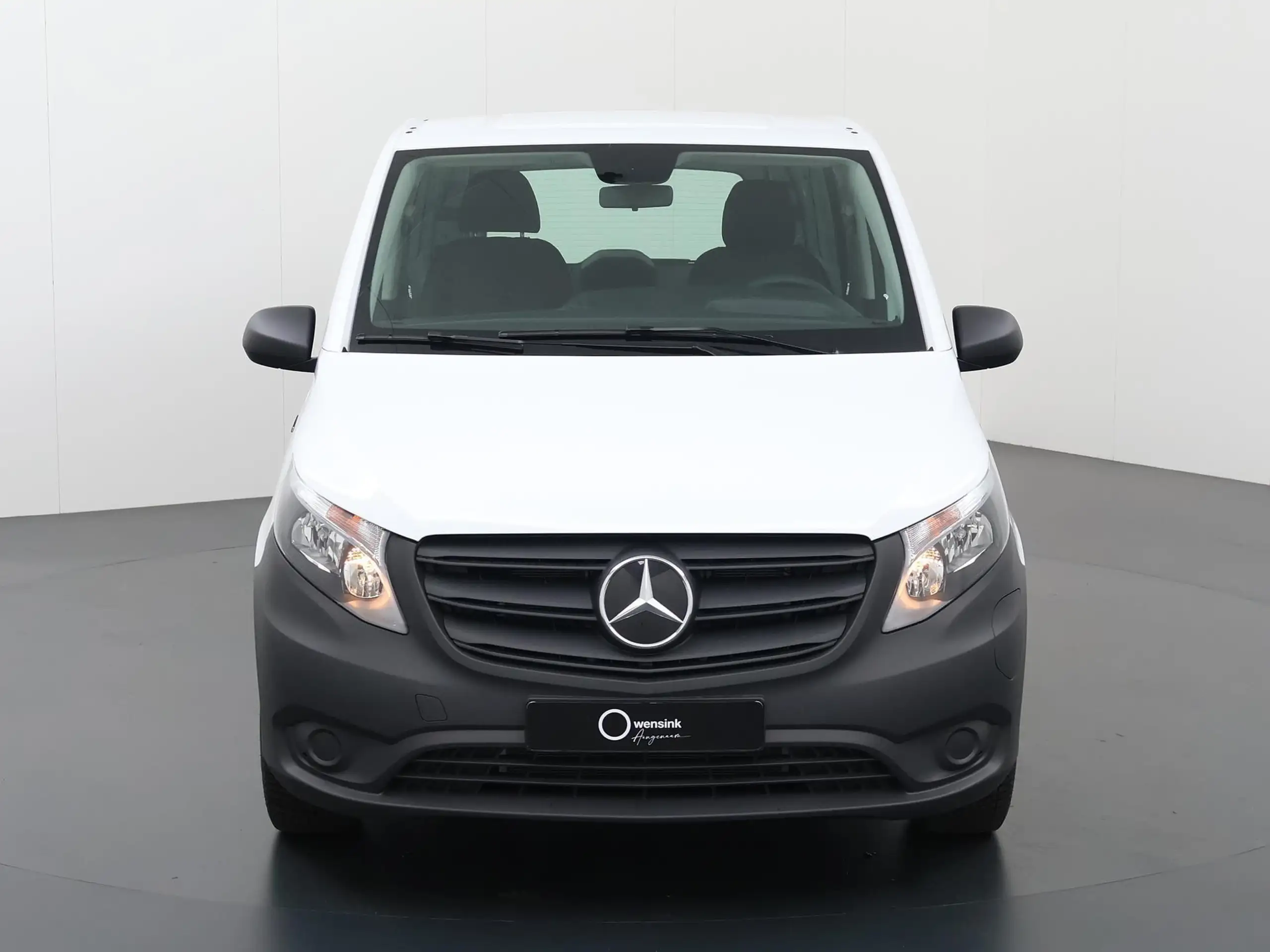 Mercedes-Benz - Vito