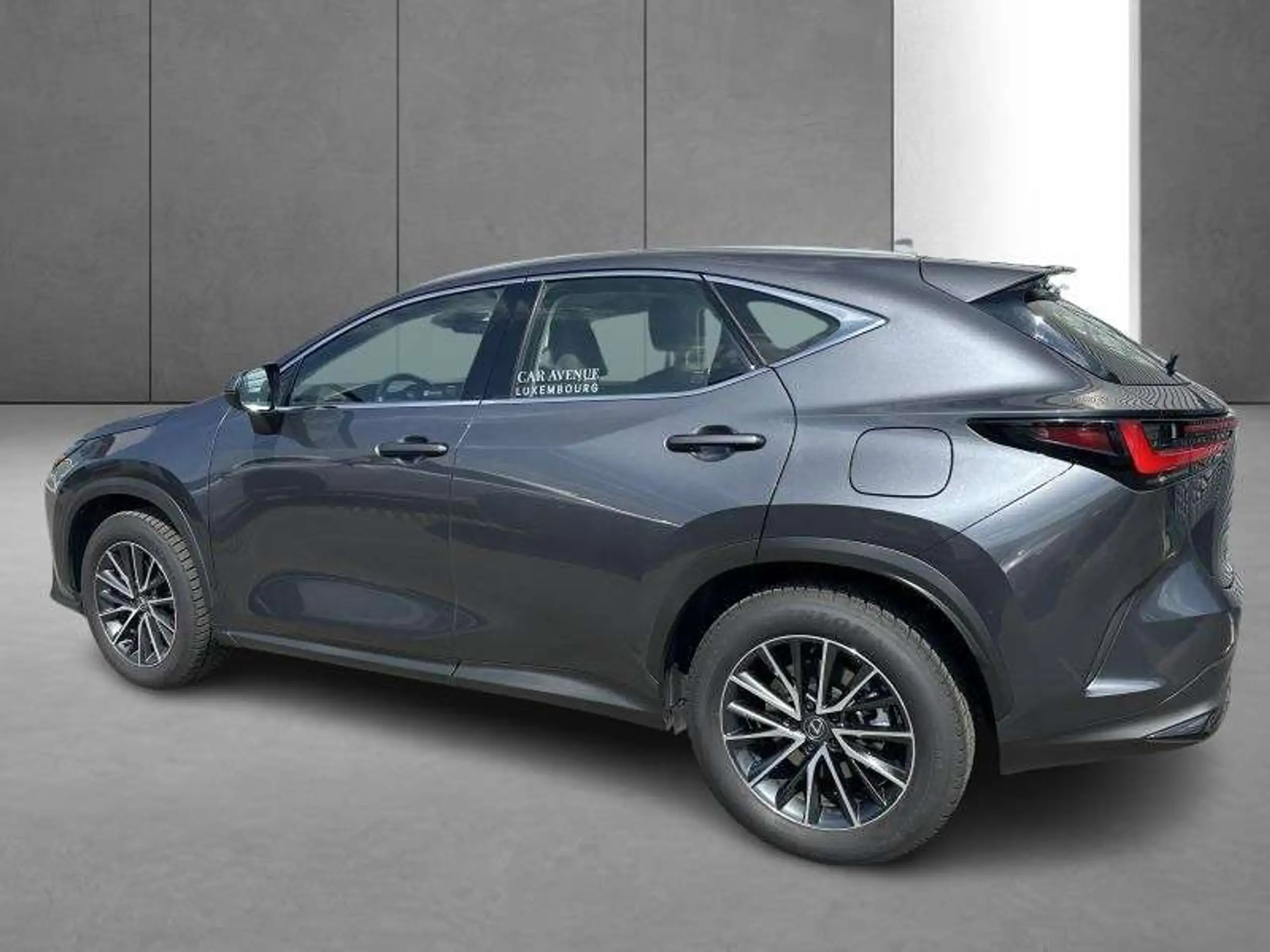 Lexus - NX 350h