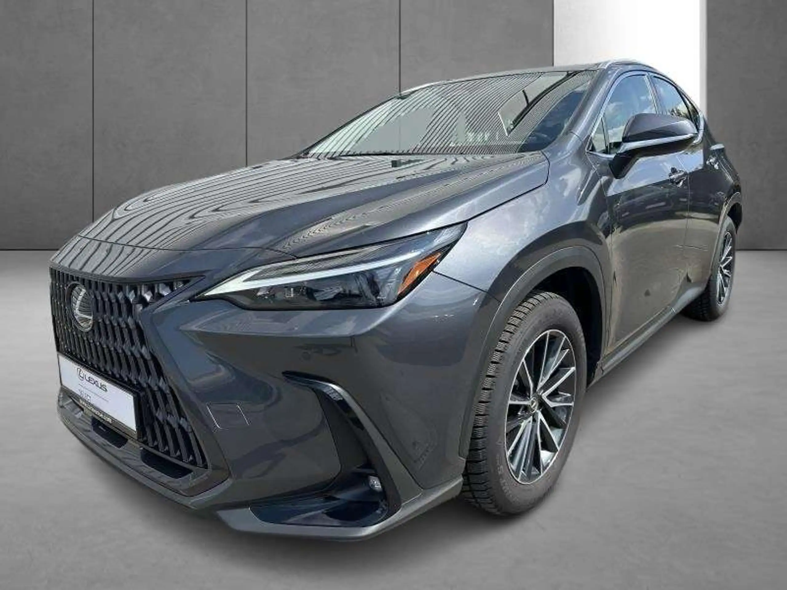 Lexus - NX 350h