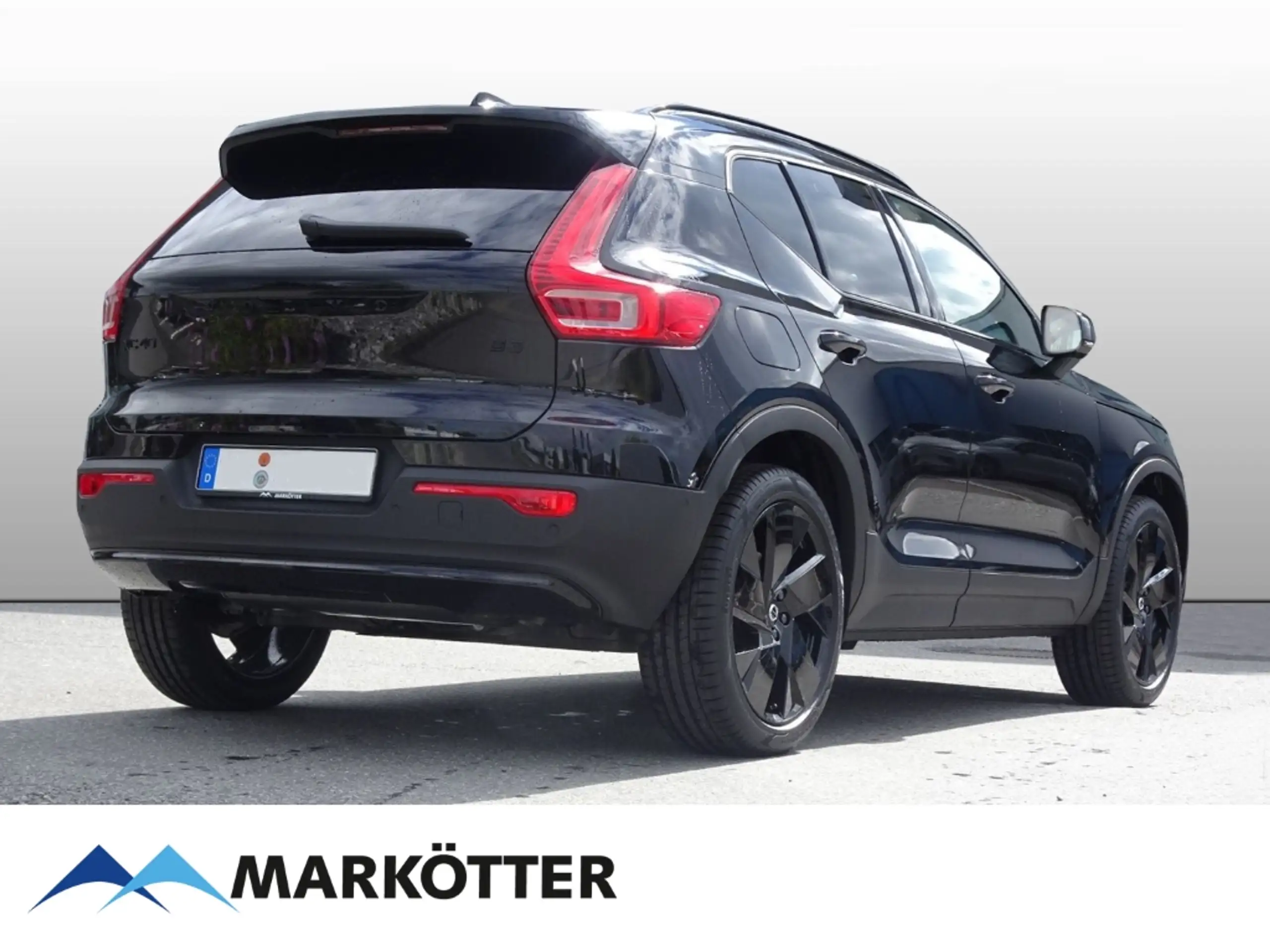 Volvo - XC40