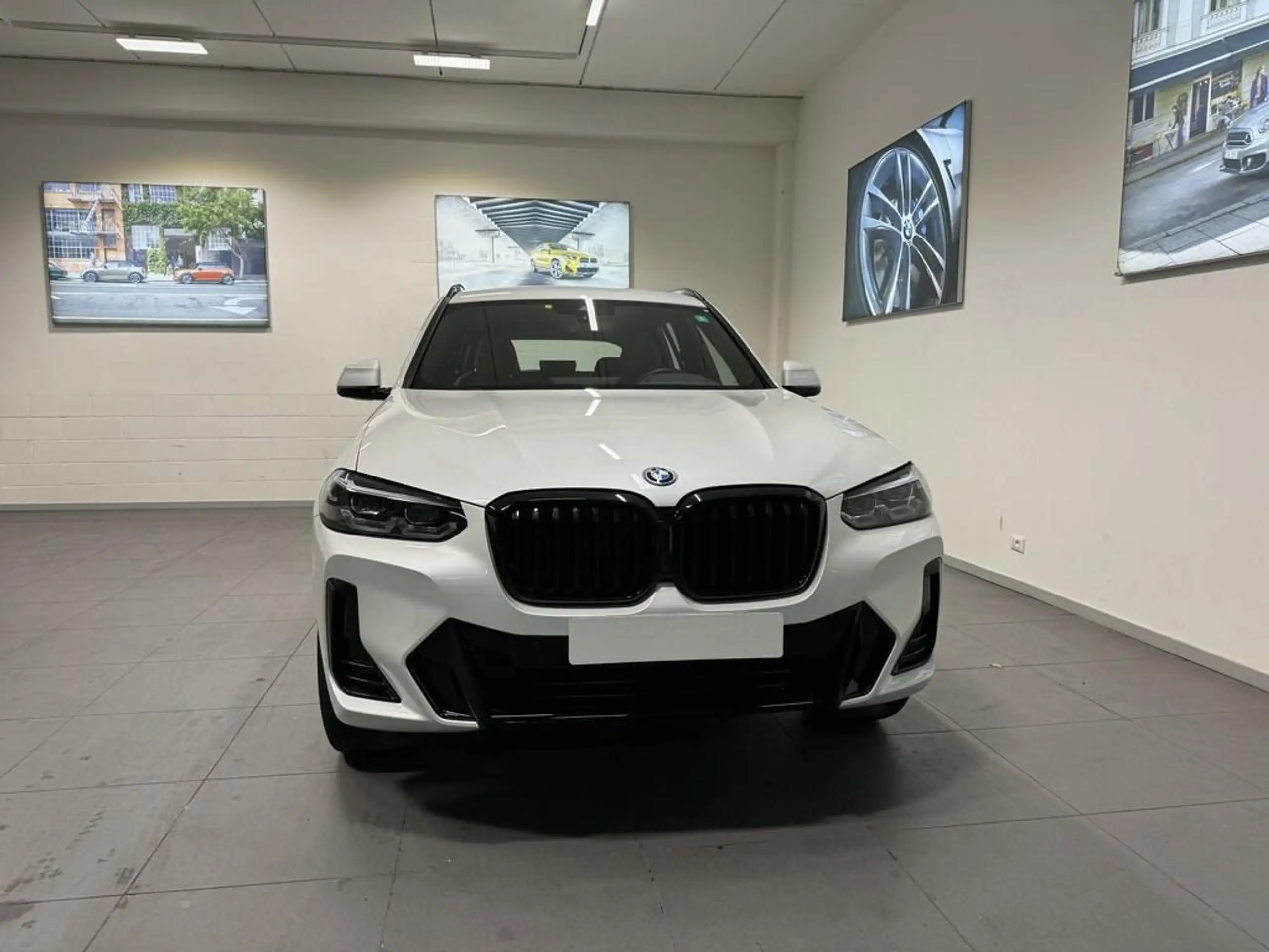 BMW - X3