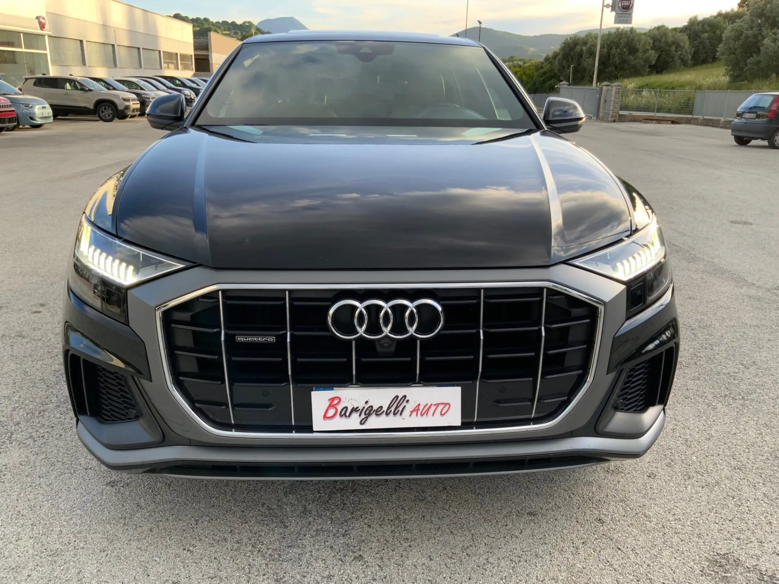 Audi - Q8