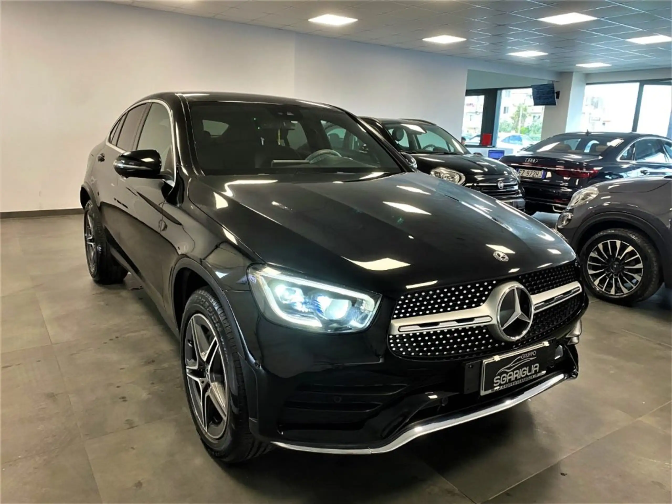 Mercedes-Benz - GLC 220