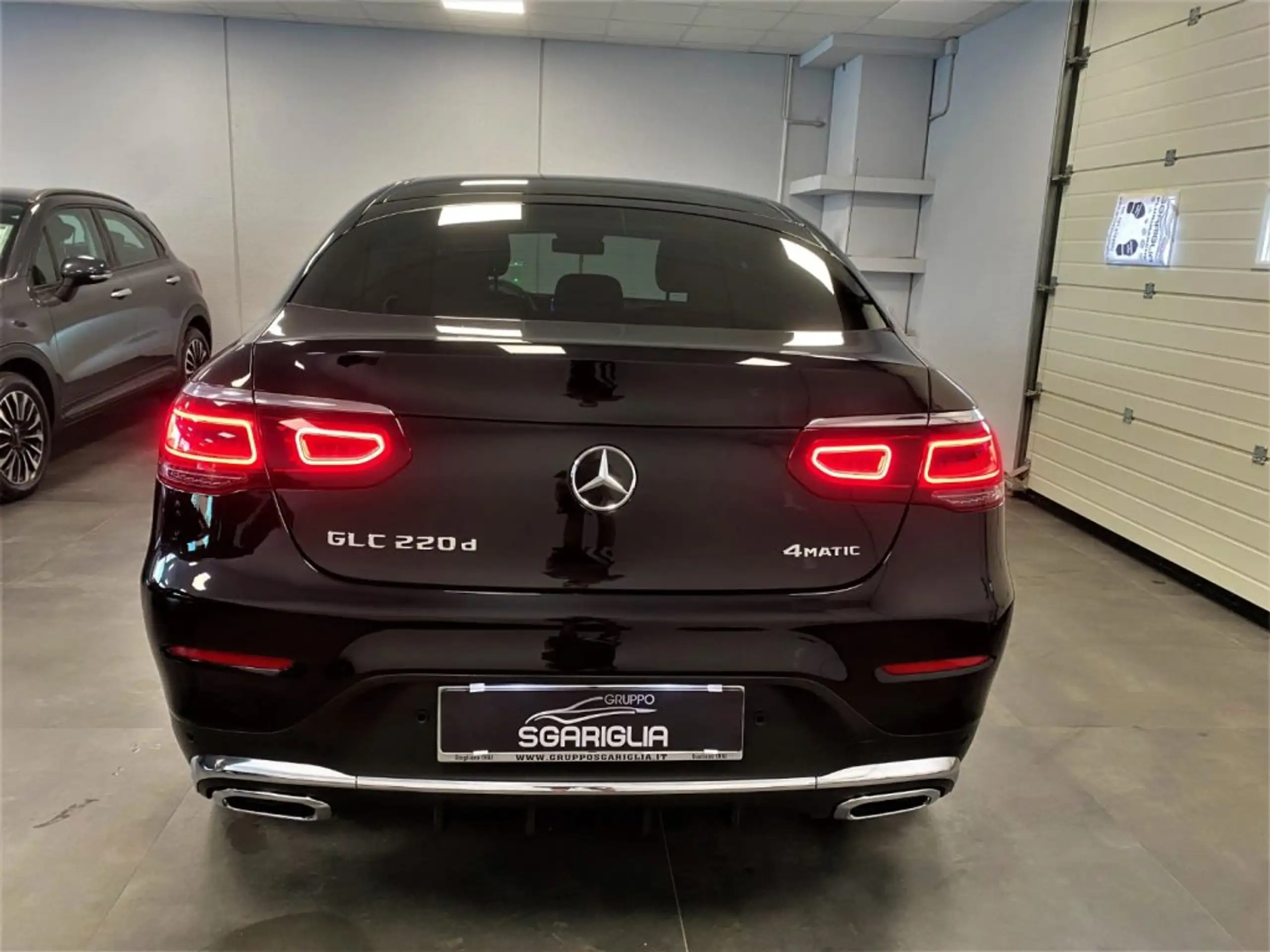 Mercedes-Benz - GLC 220