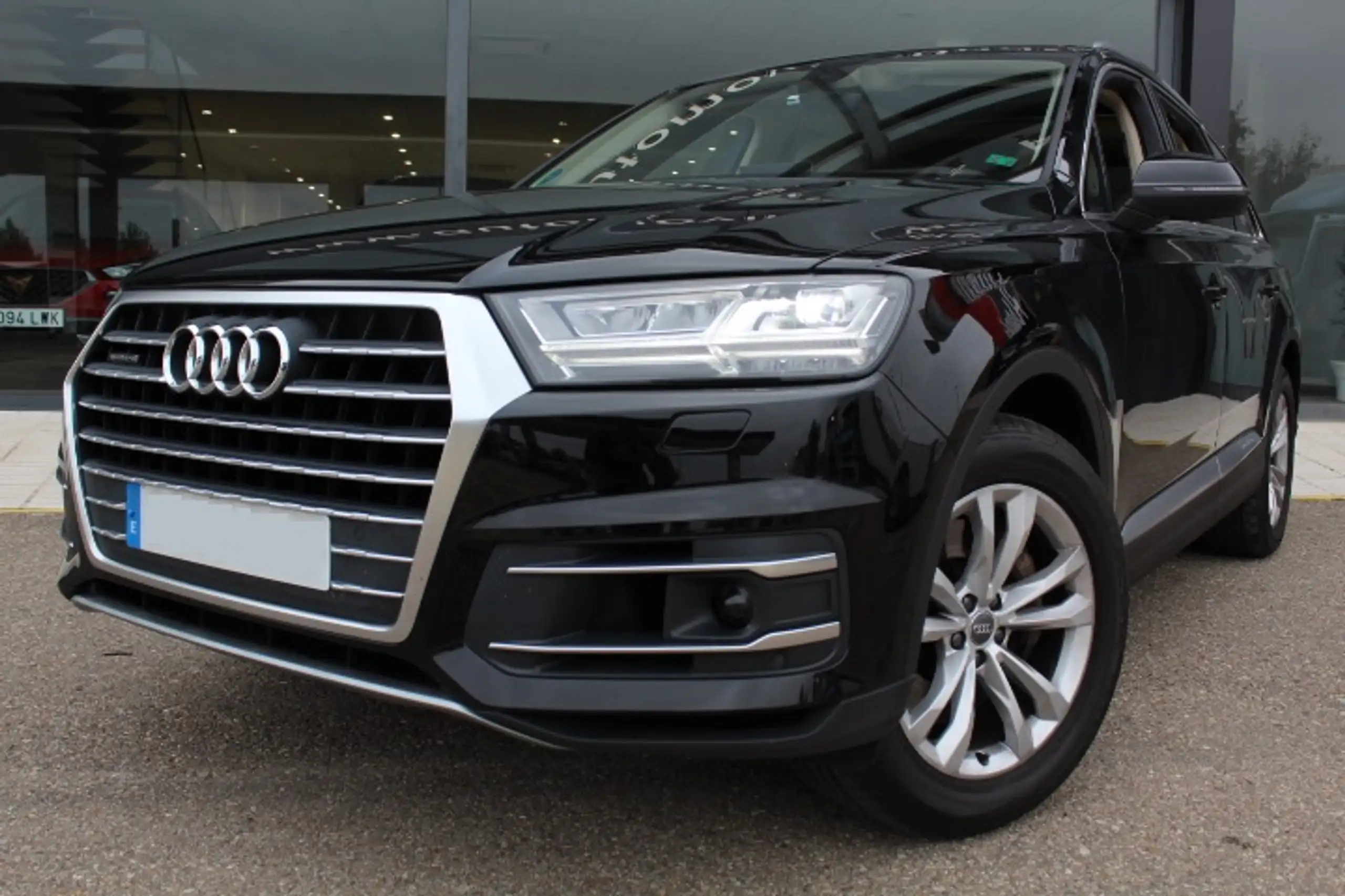 Audi - Q7