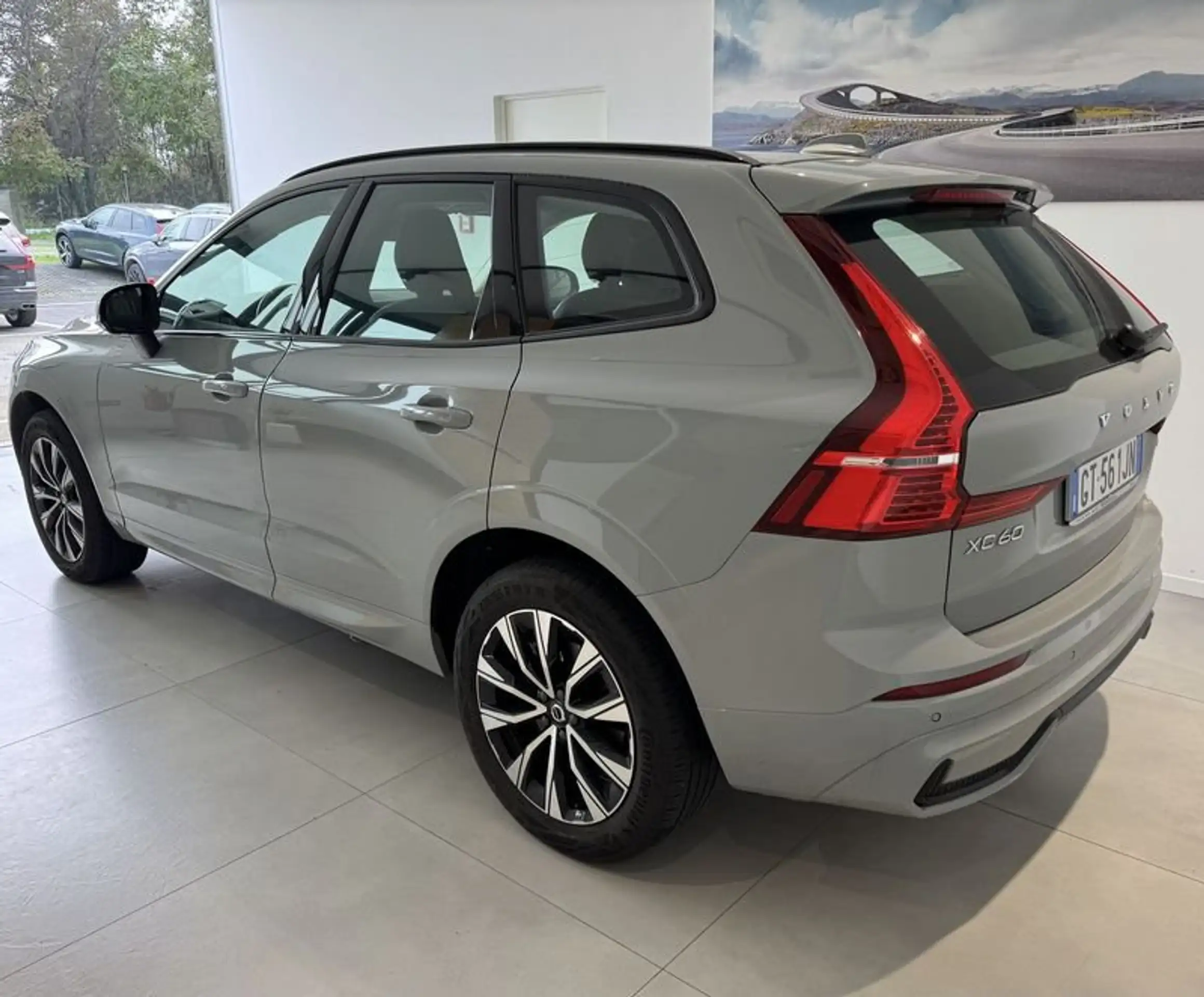 Volvo - XC60