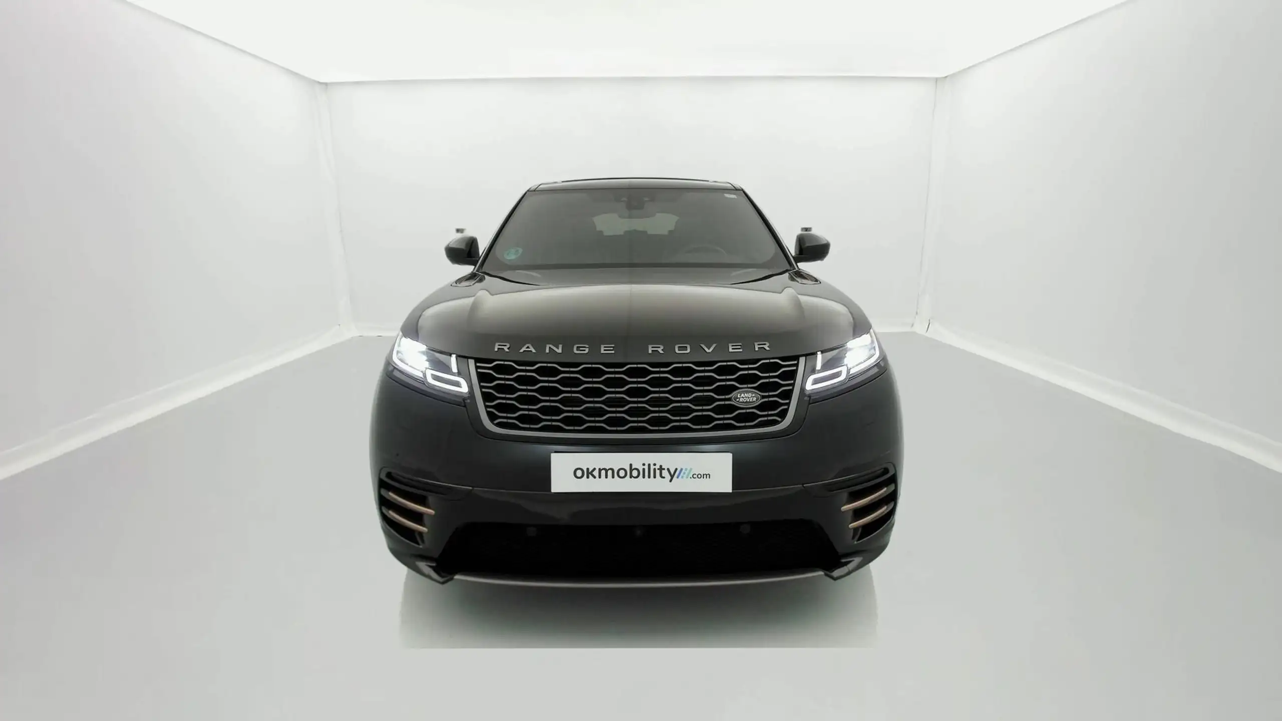 Land Rover - Range Rover Velar