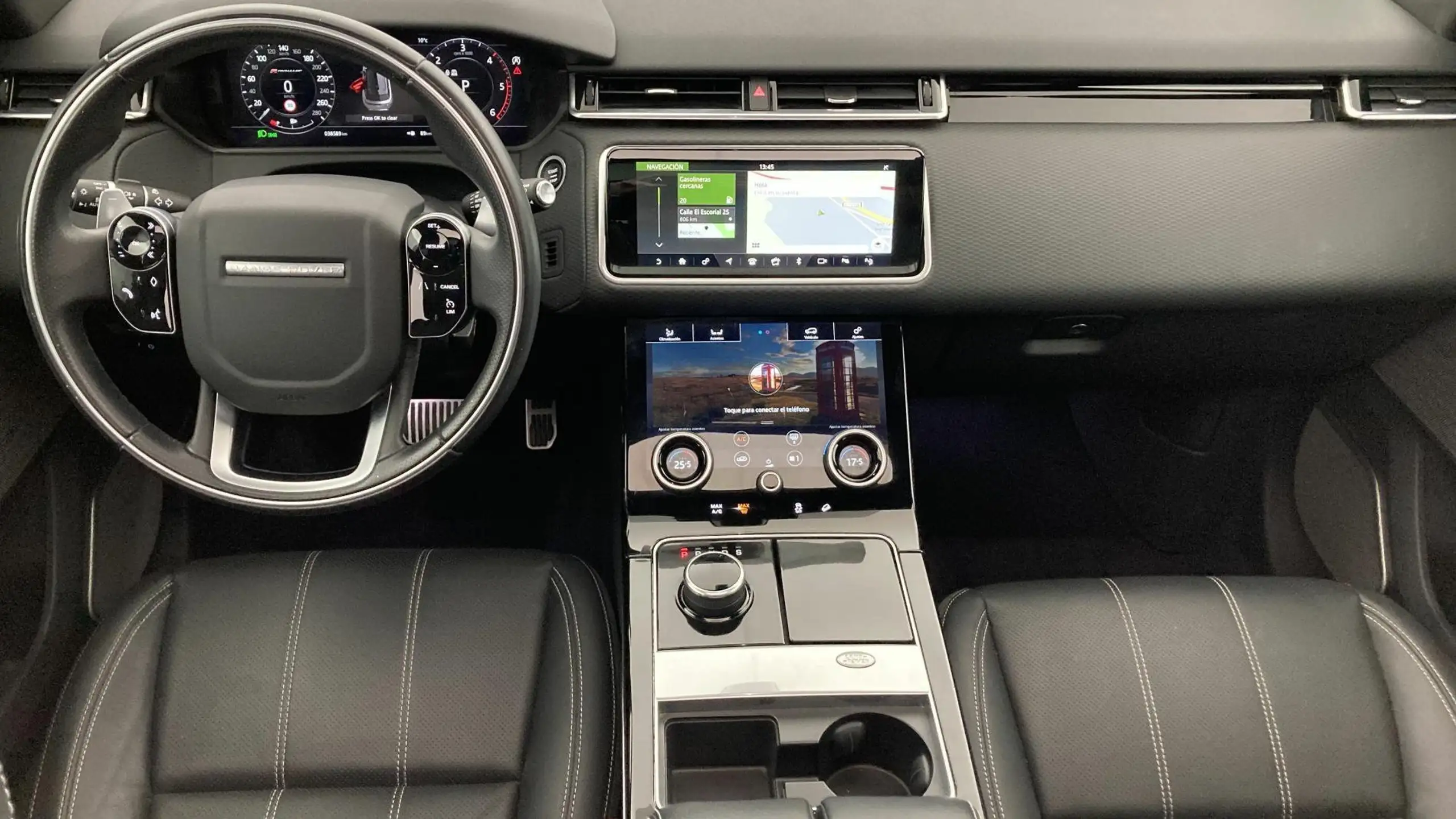 Land Rover - Range Rover Velar