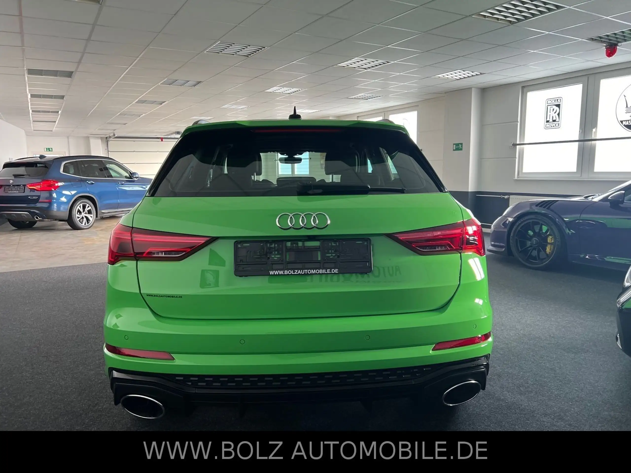 Audi - RS Q3