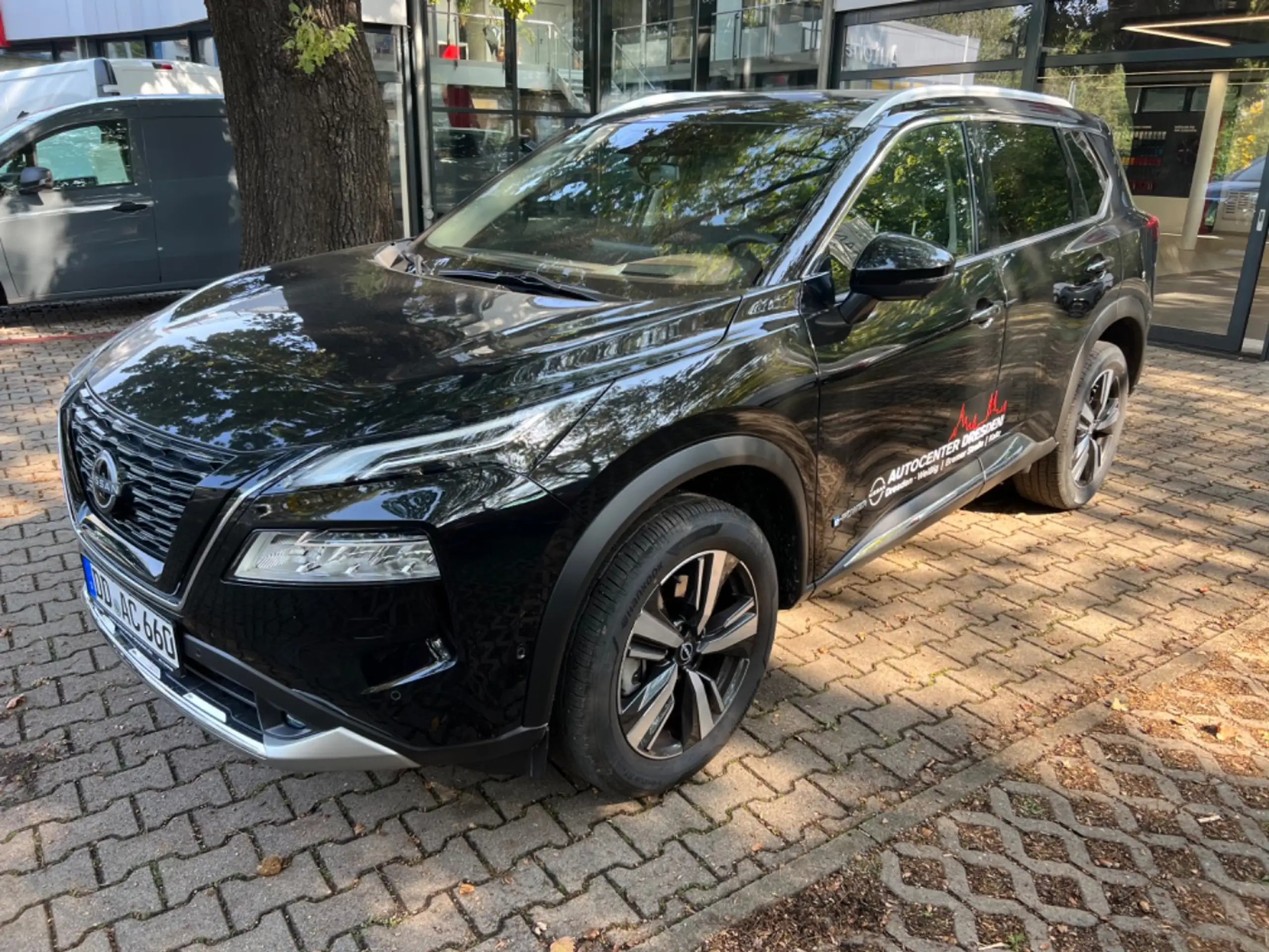 Nissan - X-Trail