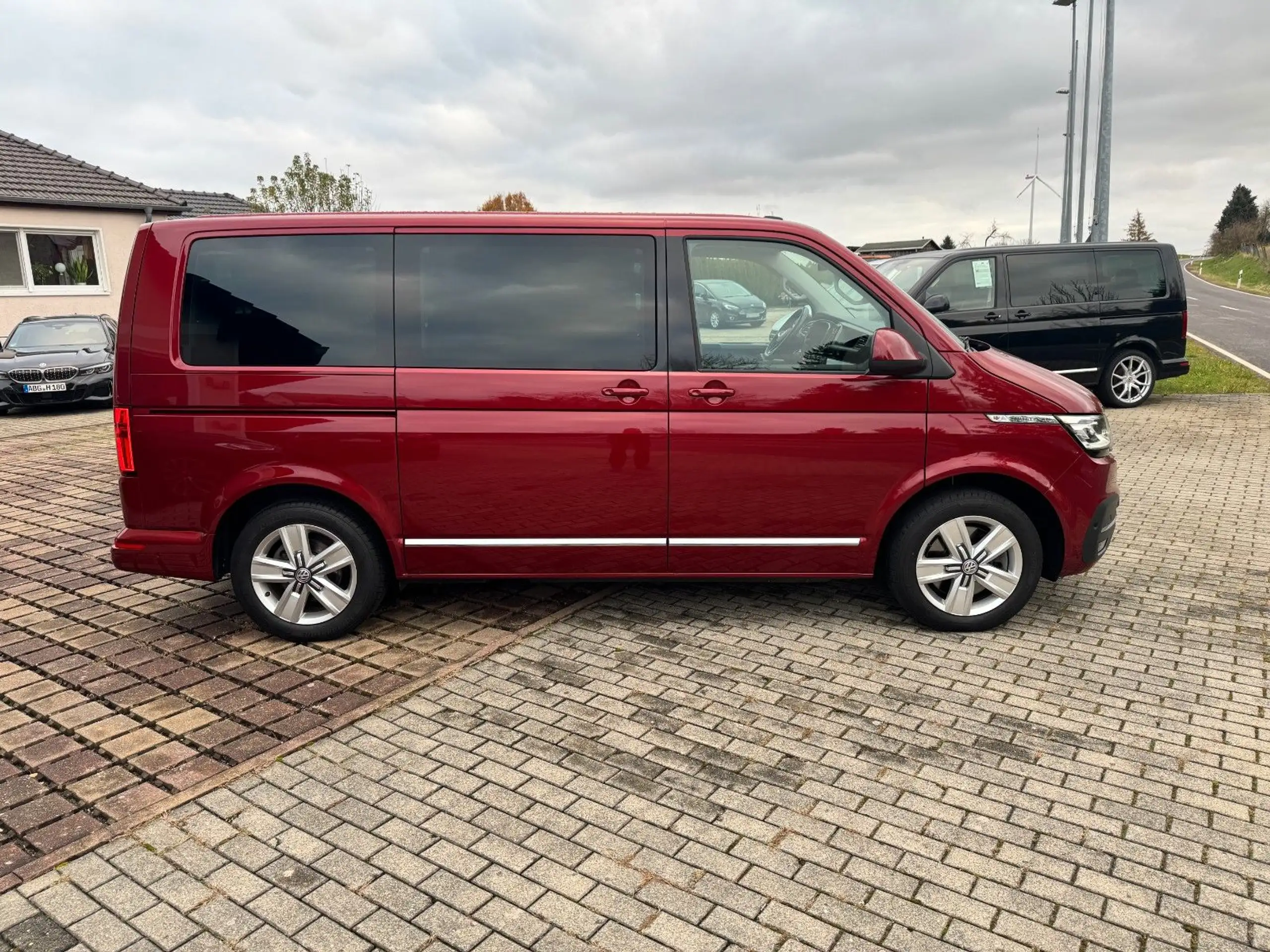 Volkswagen - T6 Multivan