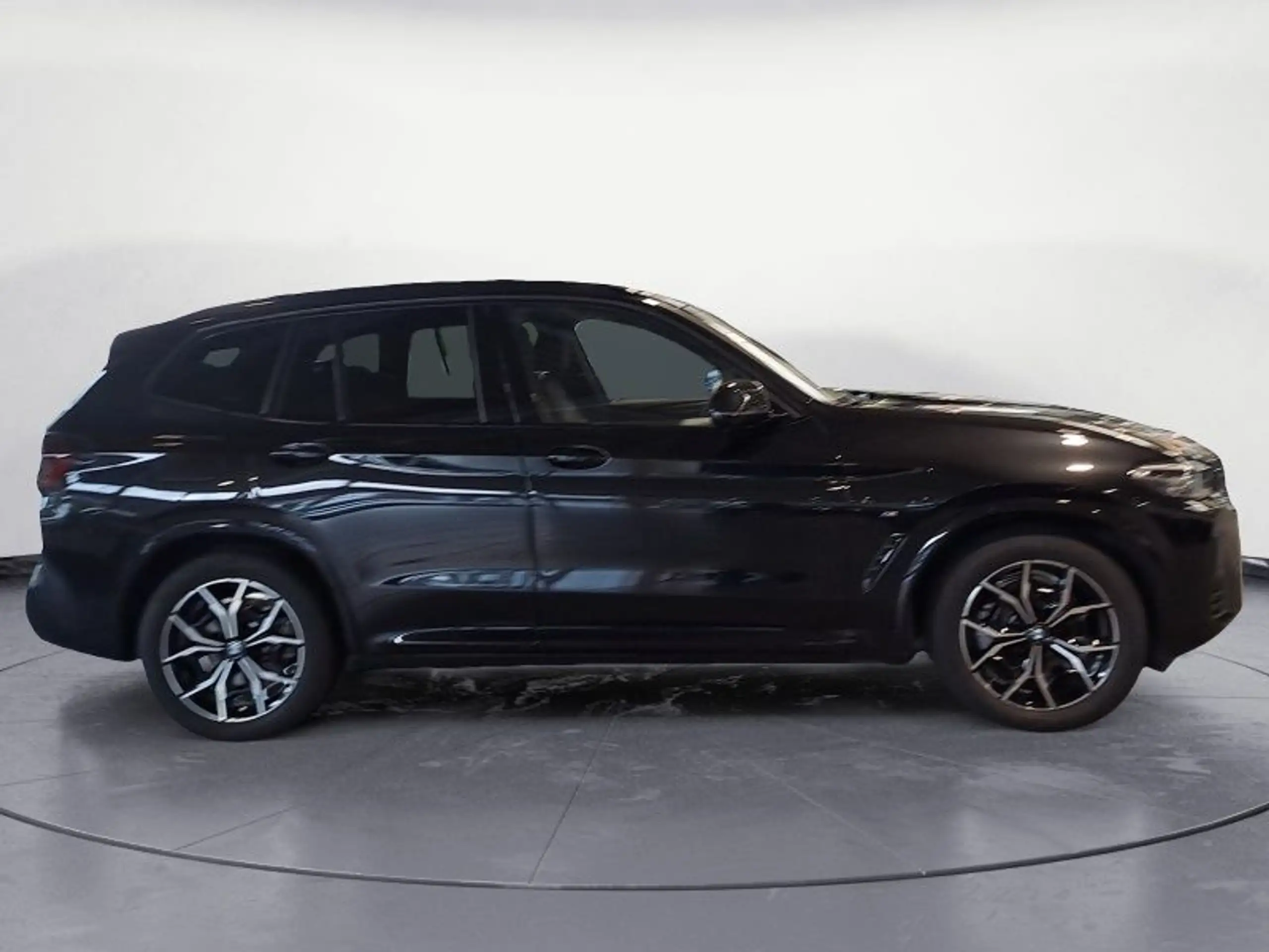 BMW - X3