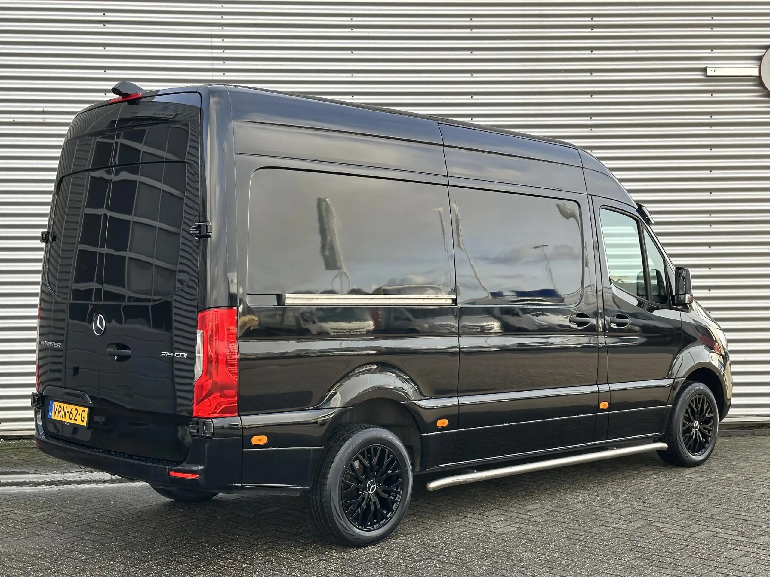 Mercedes-Benz - Sprinter