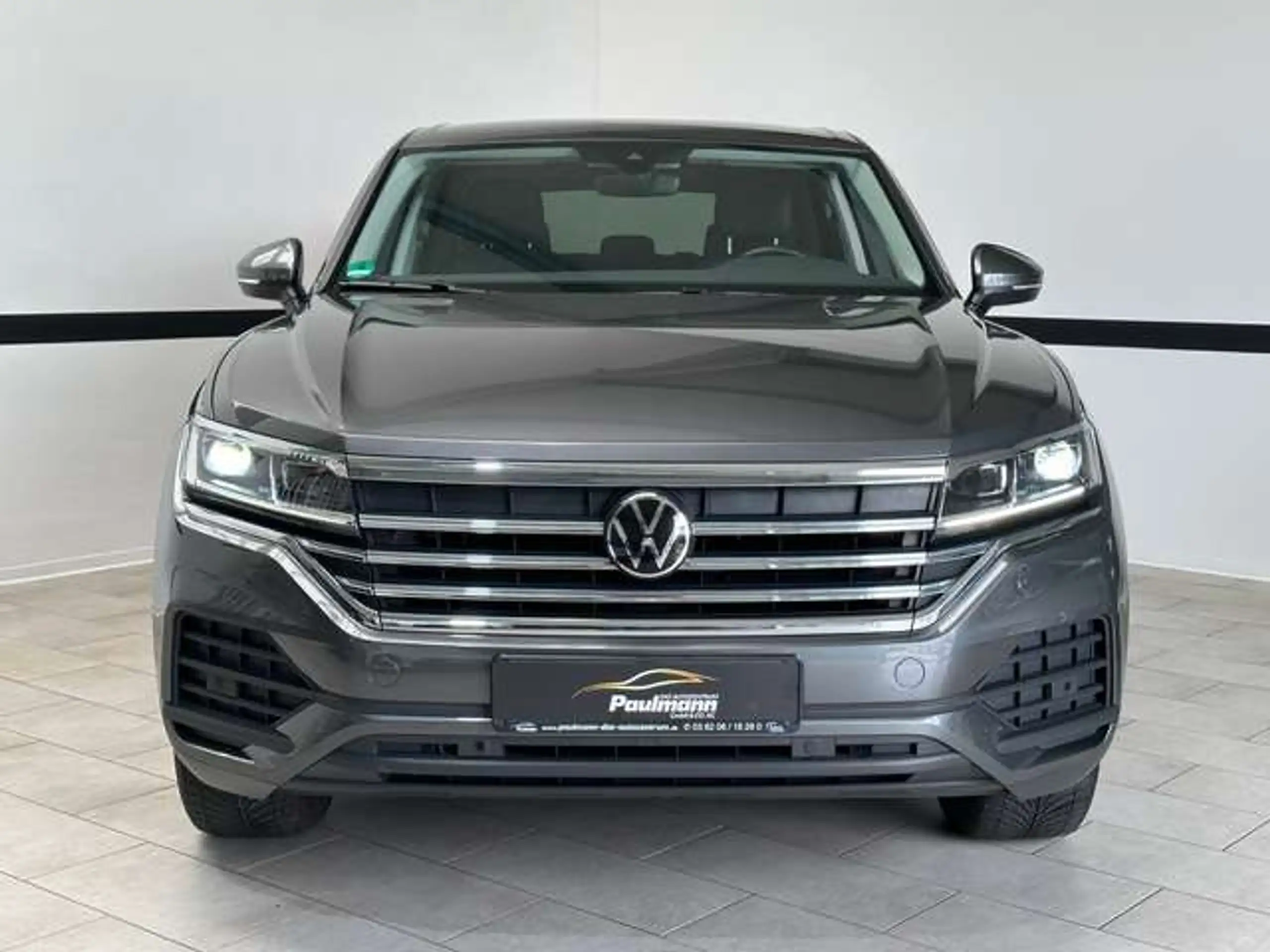 Volkswagen - Touareg