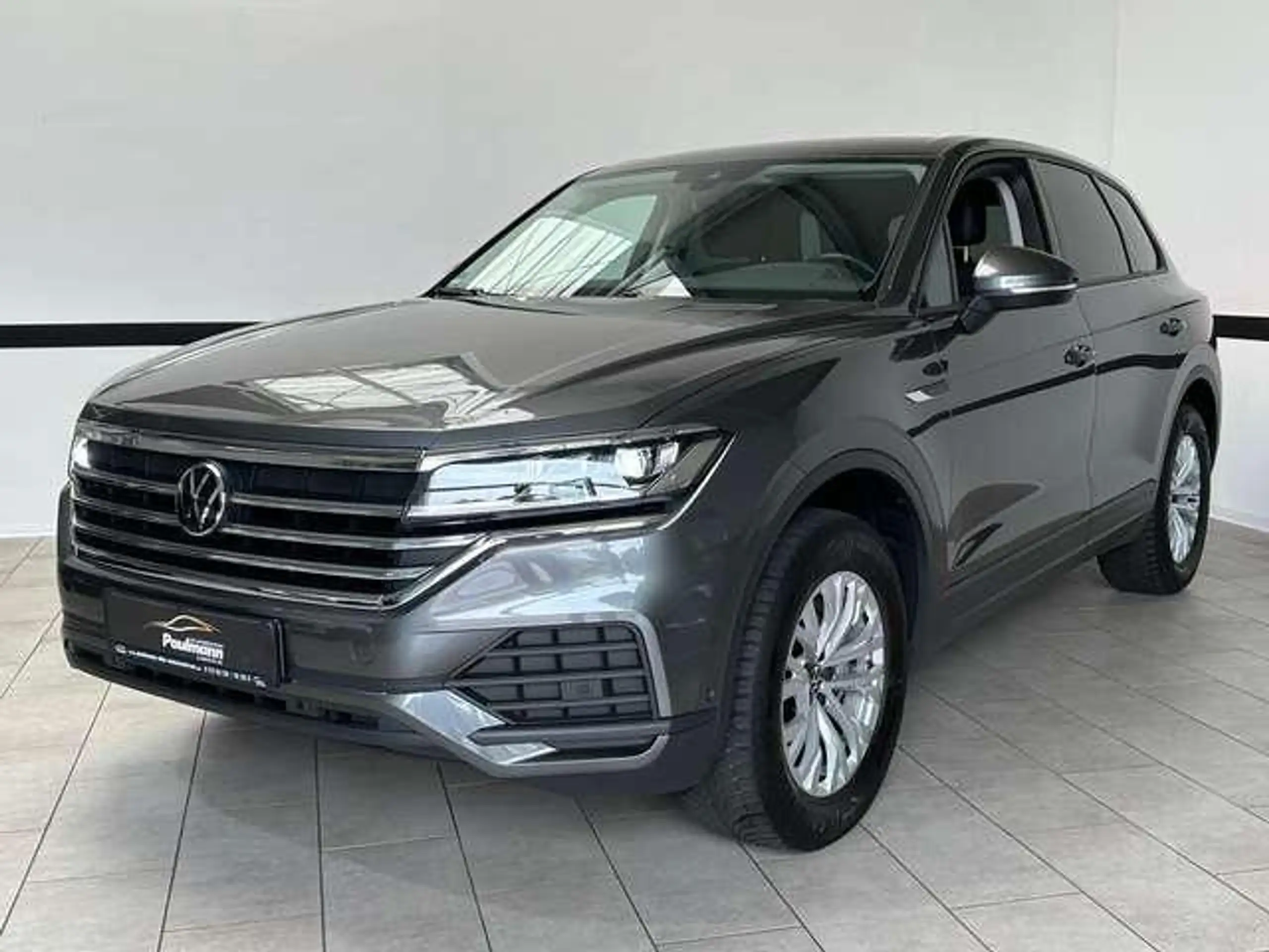 Volkswagen - Touareg