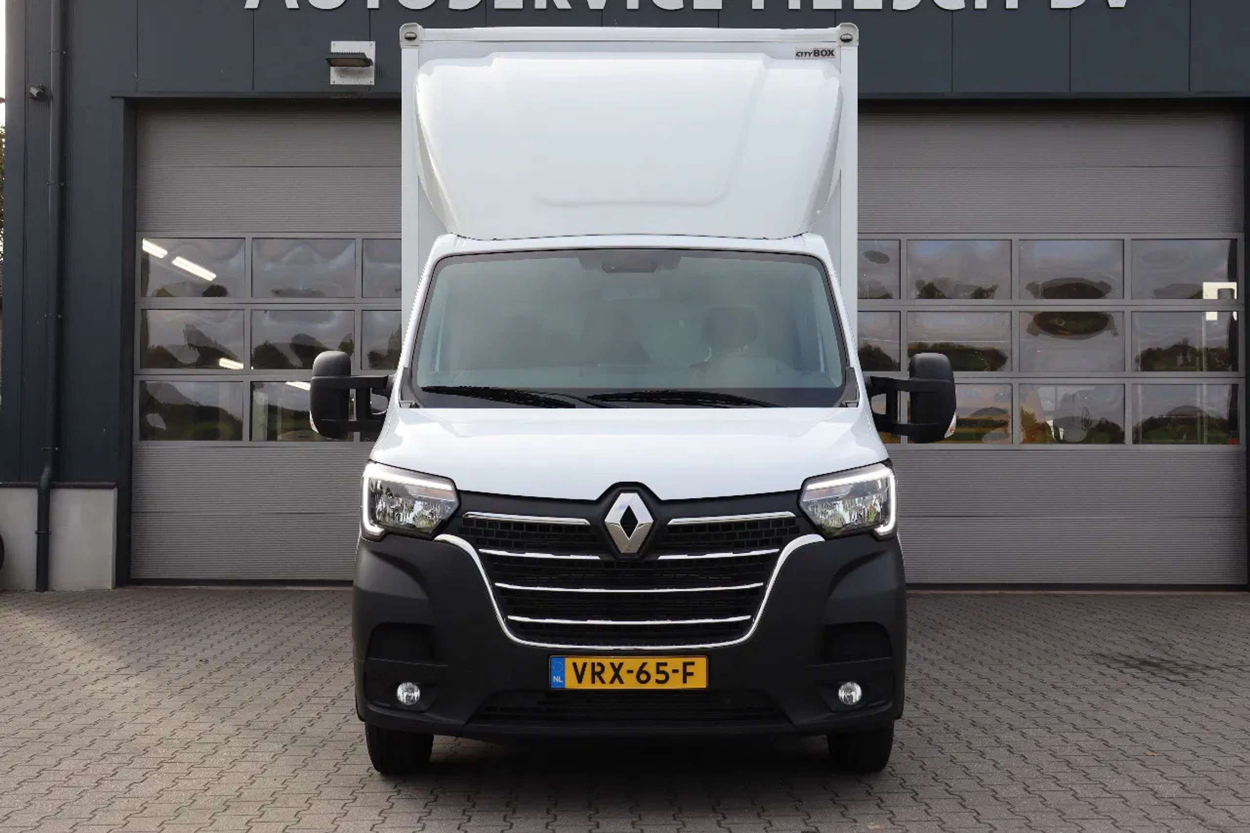 Renault - Master