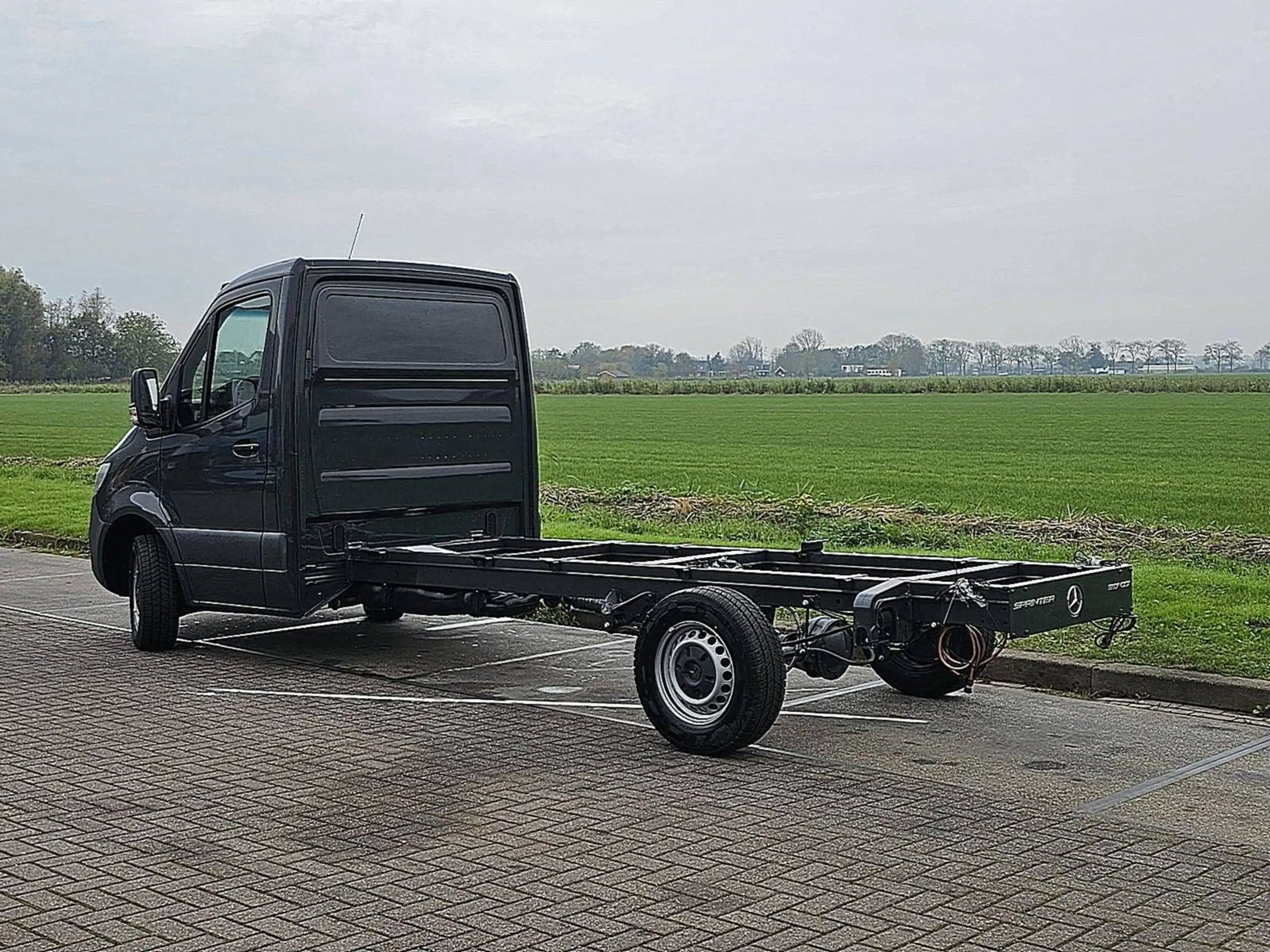 Mercedes-Benz - Sprinter