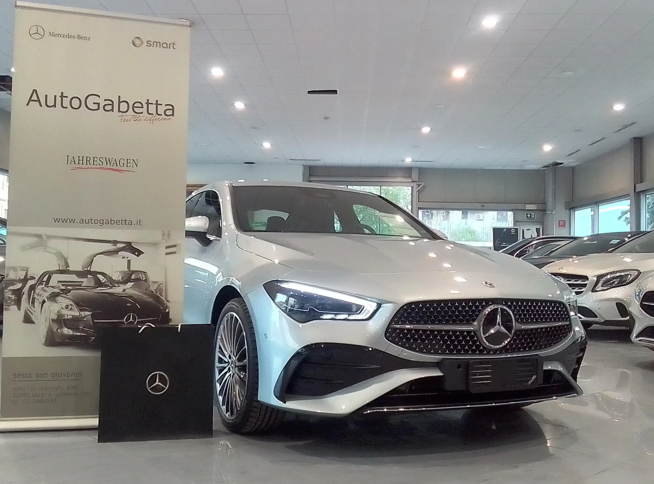 Mercedes-Benz - CLA 250