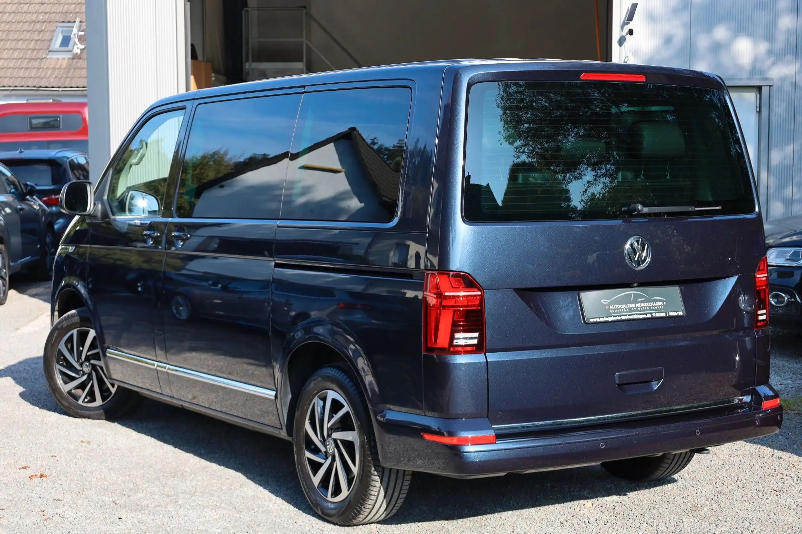 Volkswagen - T6 Multivan