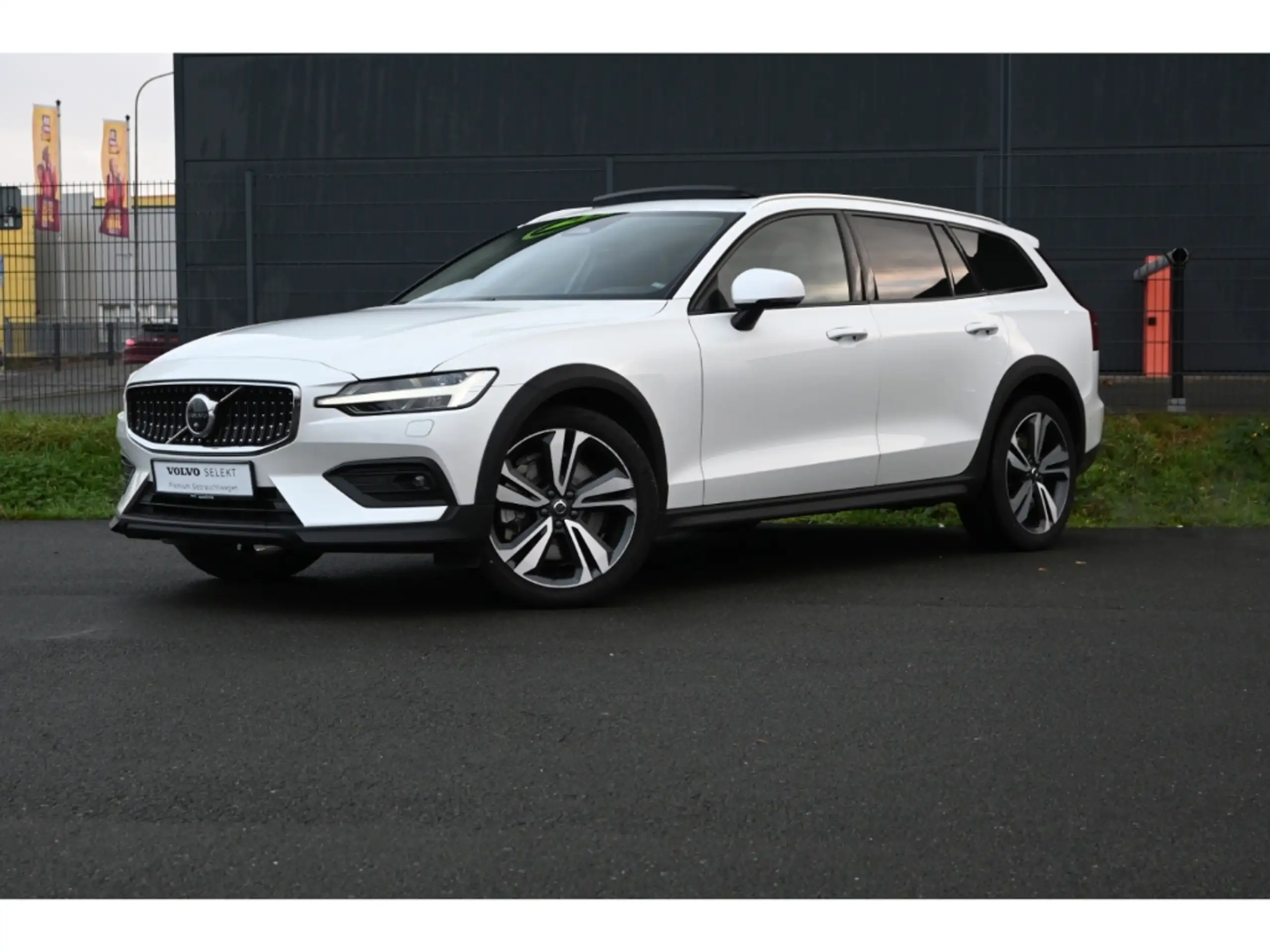 Volvo - V60