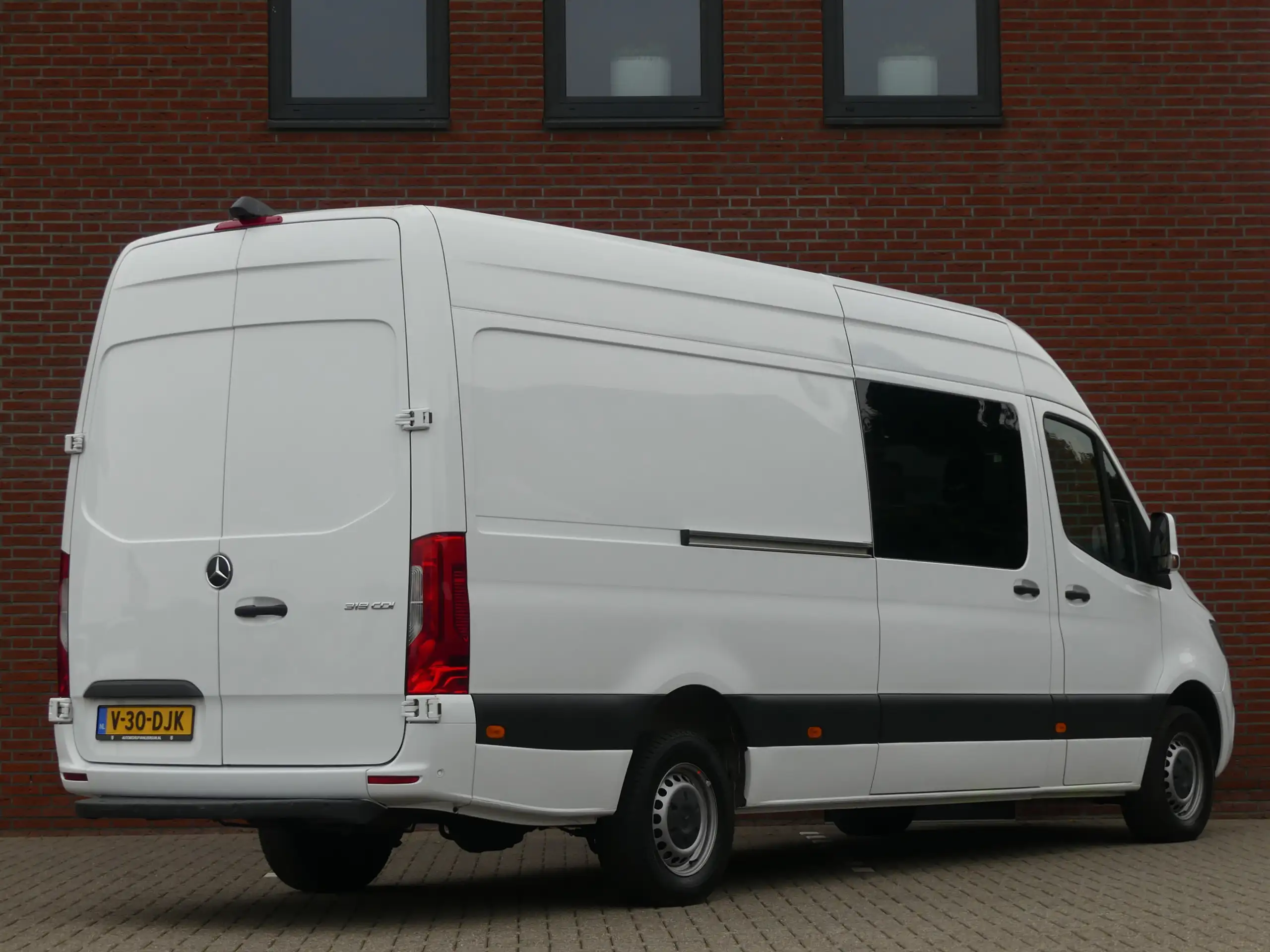 Mercedes-Benz - Sprinter