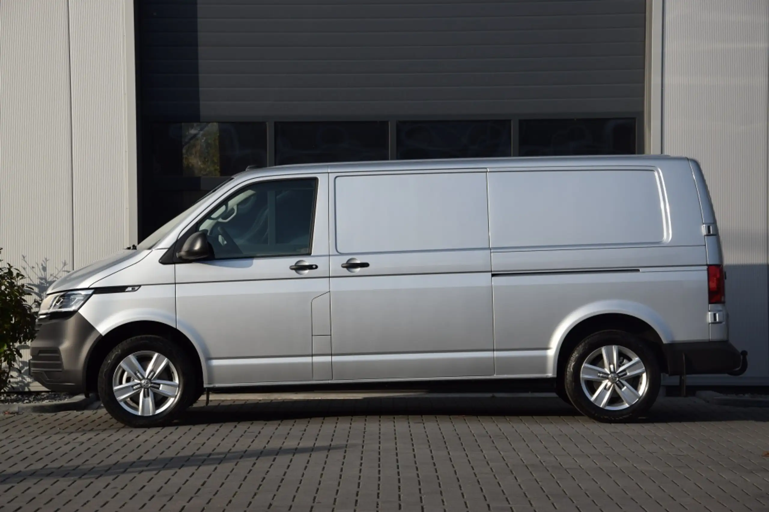 Volkswagen - Transporter