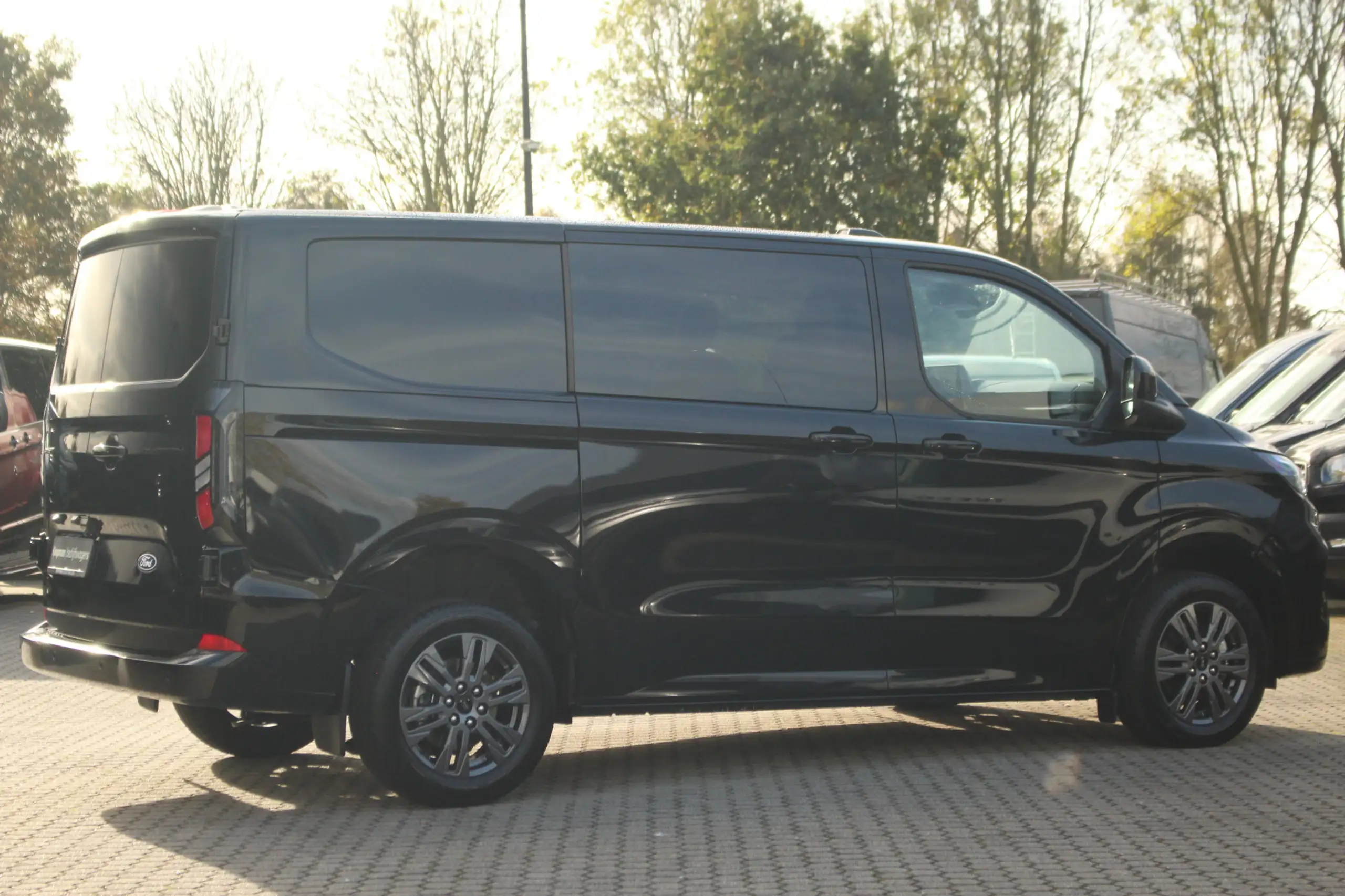 Ford - Transit Custom