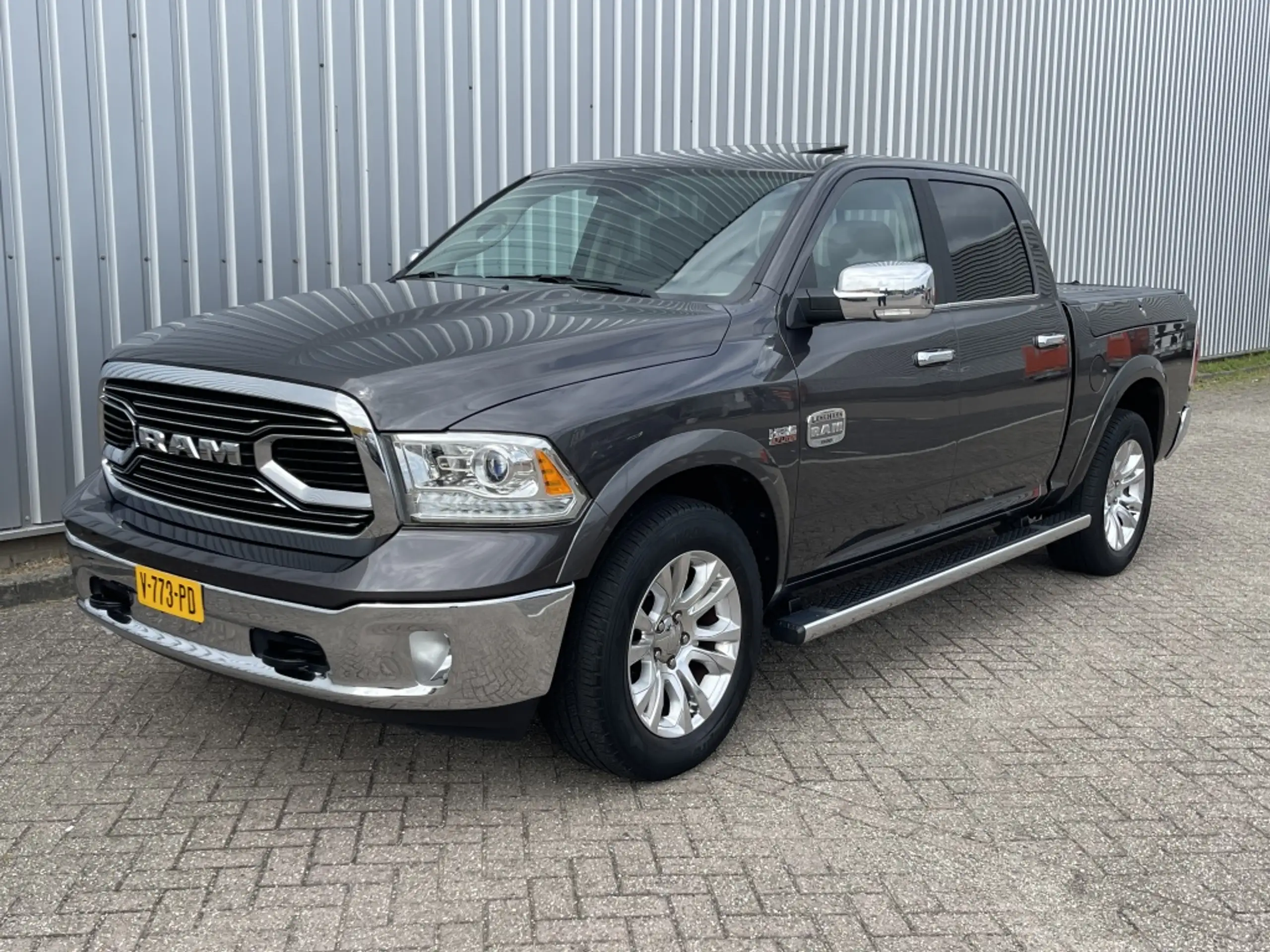 Dodge - RAM