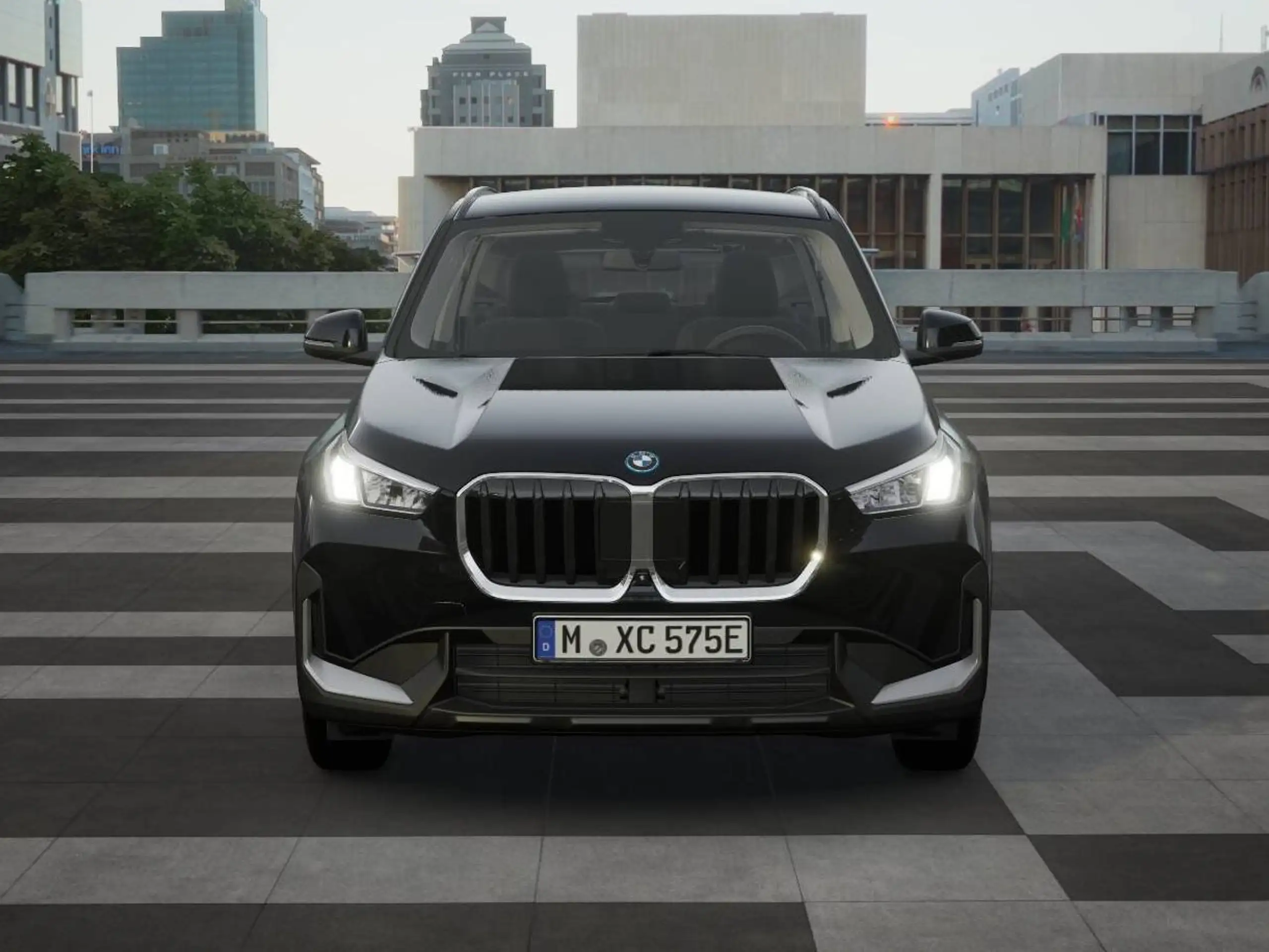 BMW - X1