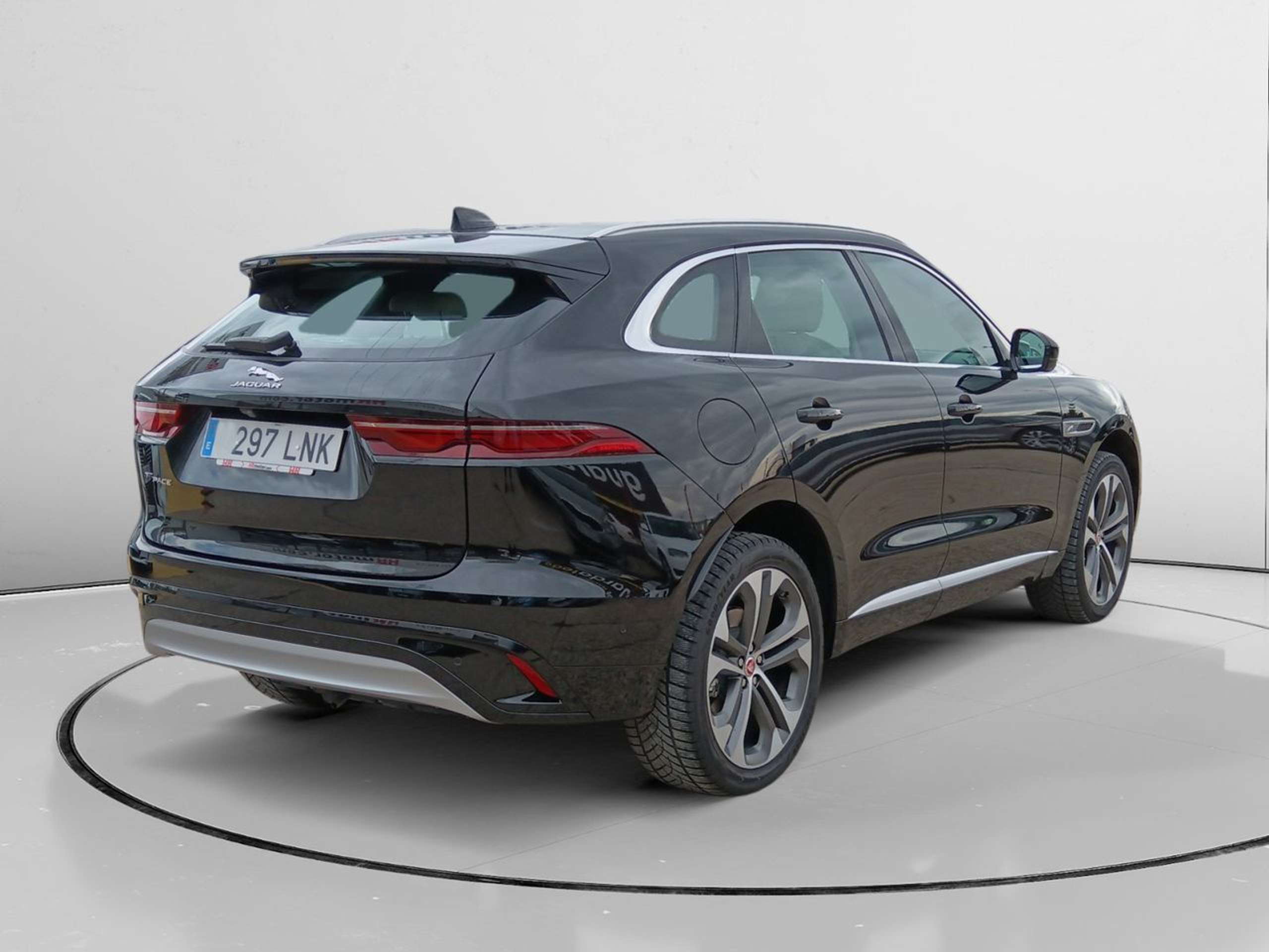 Jaguar - F-Pace