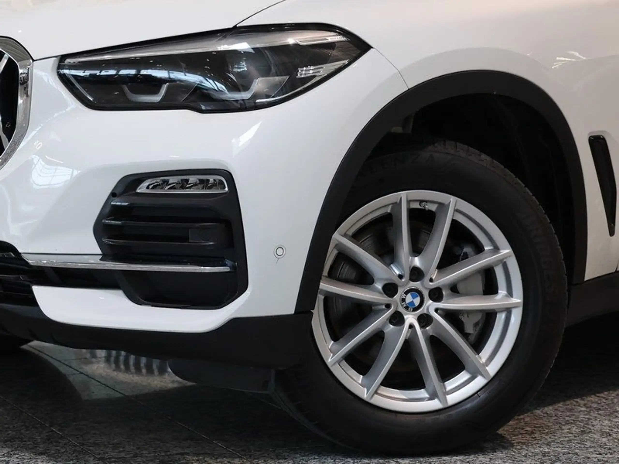 BMW - X5