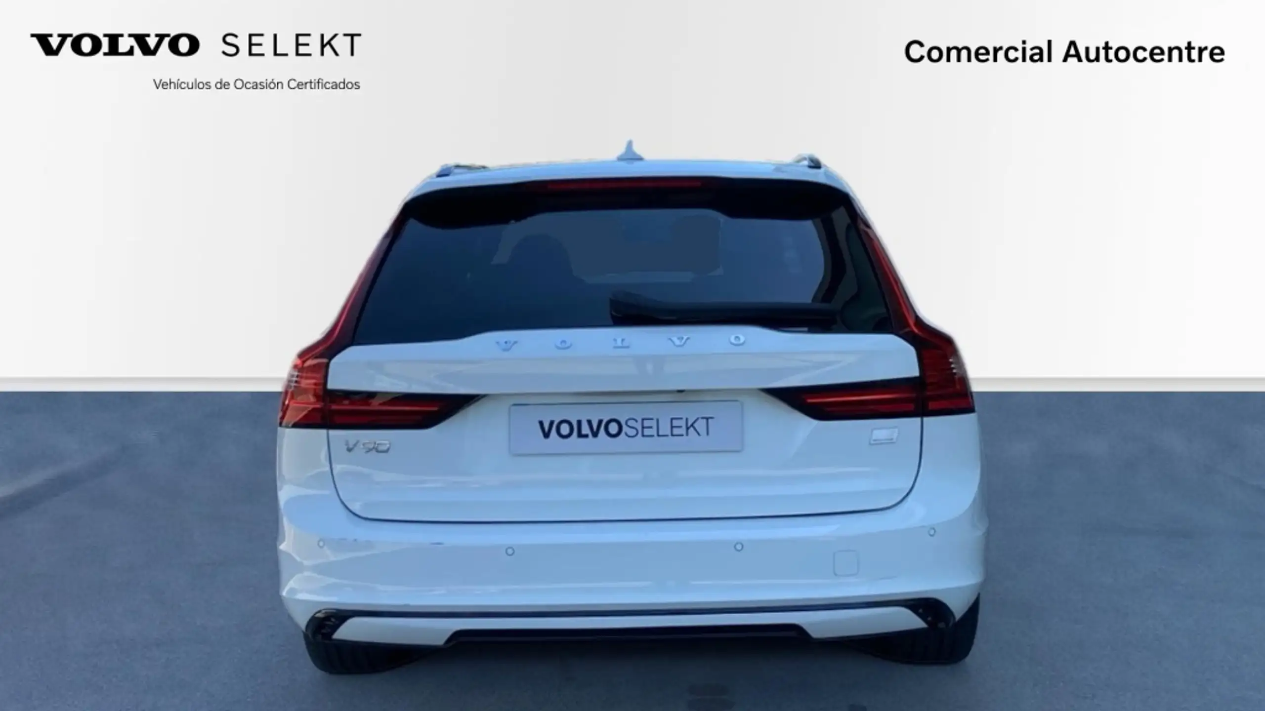 Volvo - V90