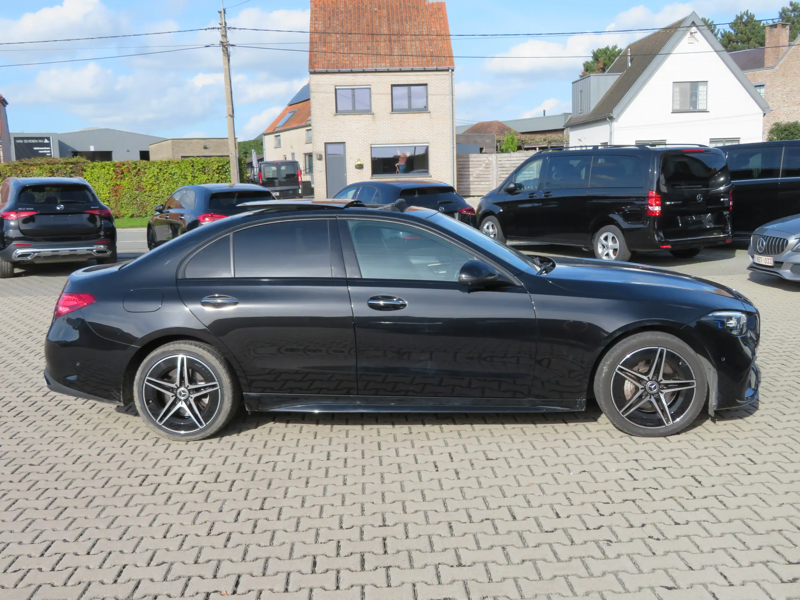 Mercedes-Benz - C 300