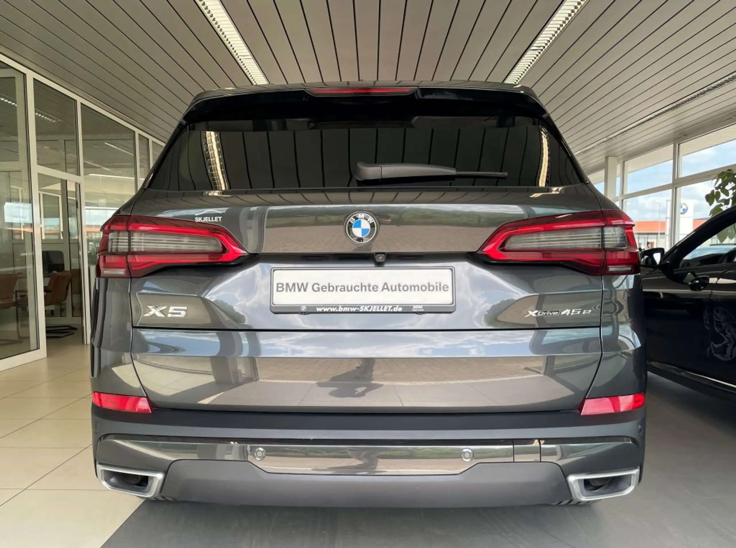 BMW - X5