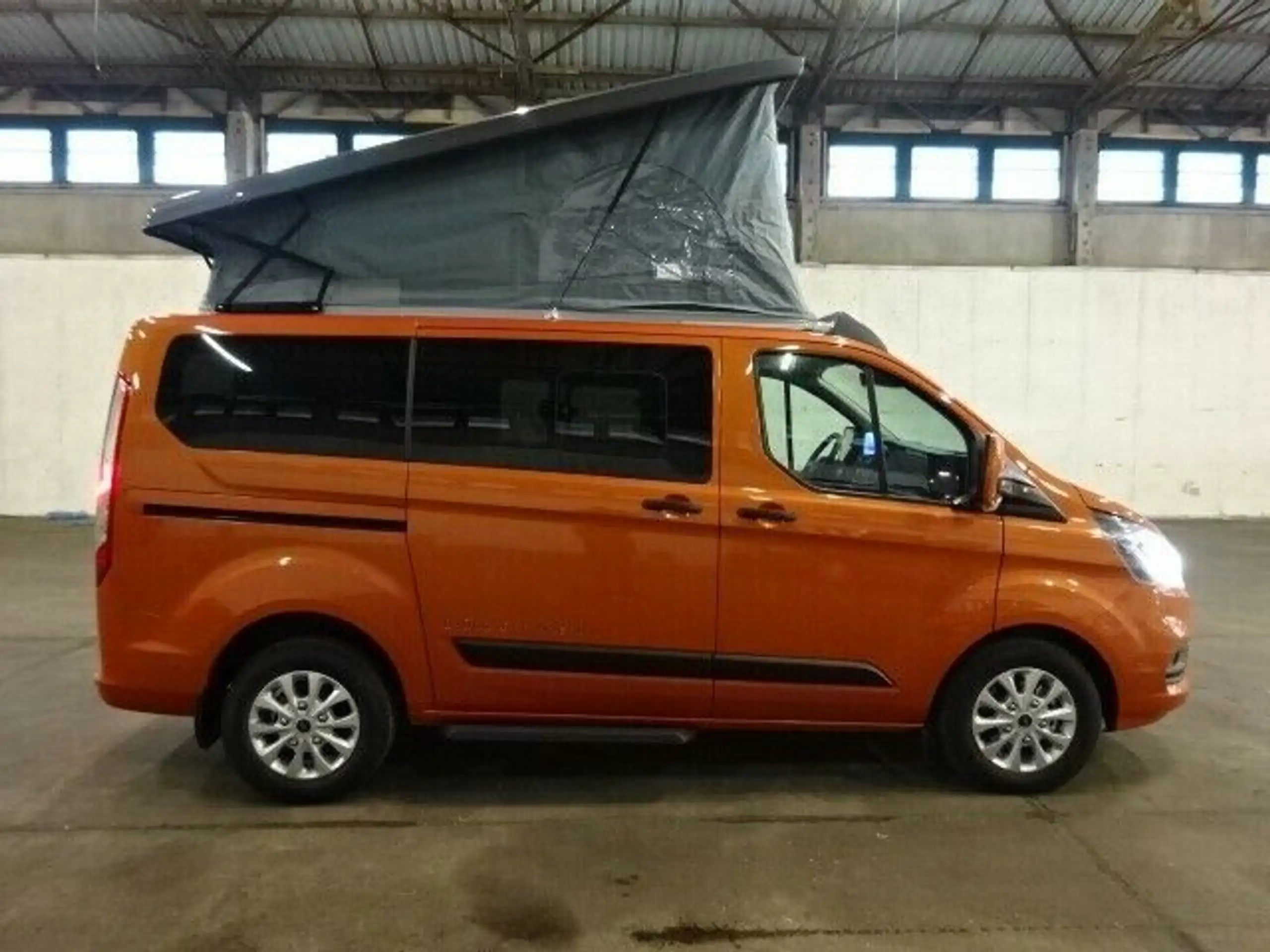 Ford - Transit Custom