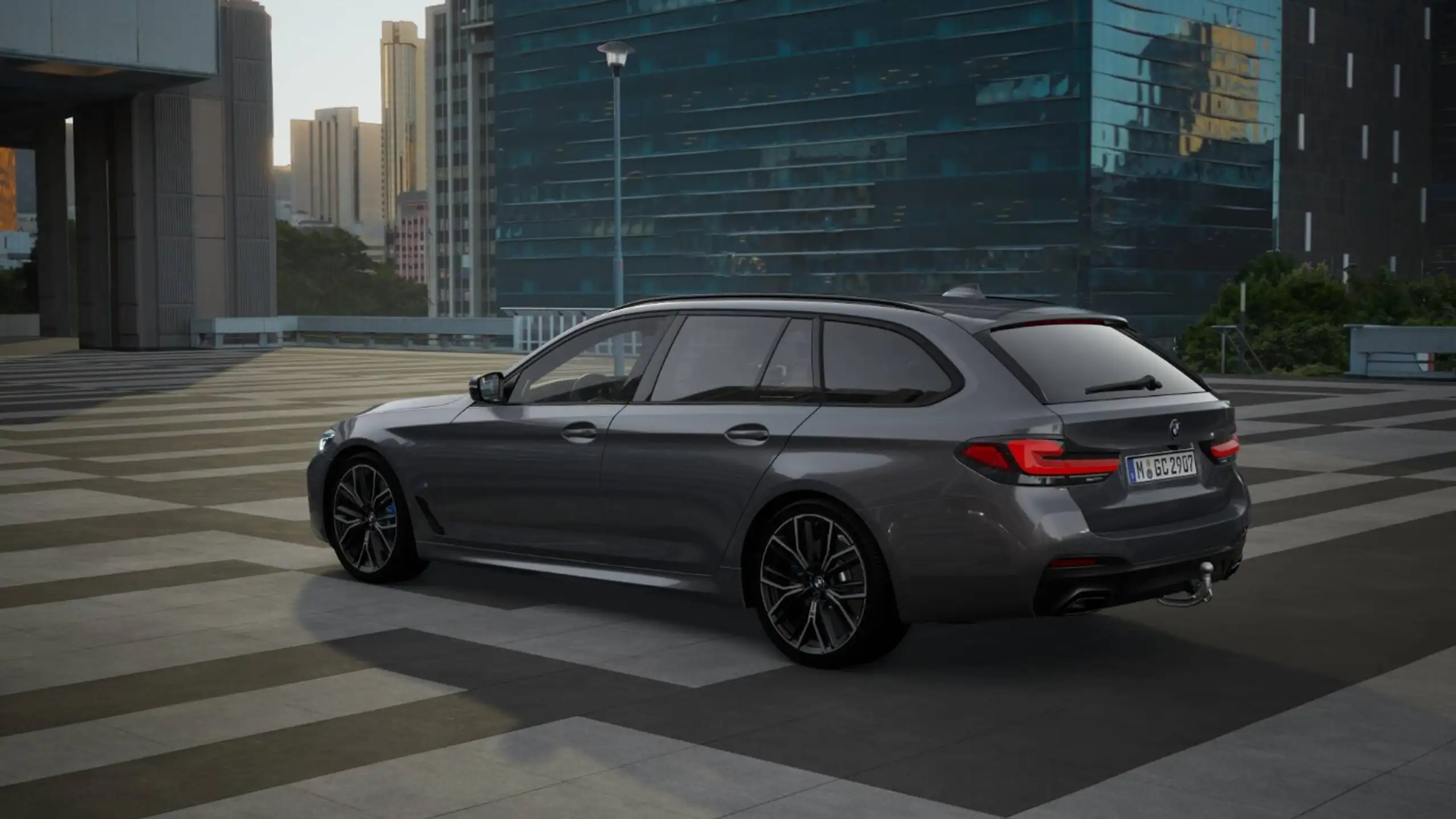 BMW - 530