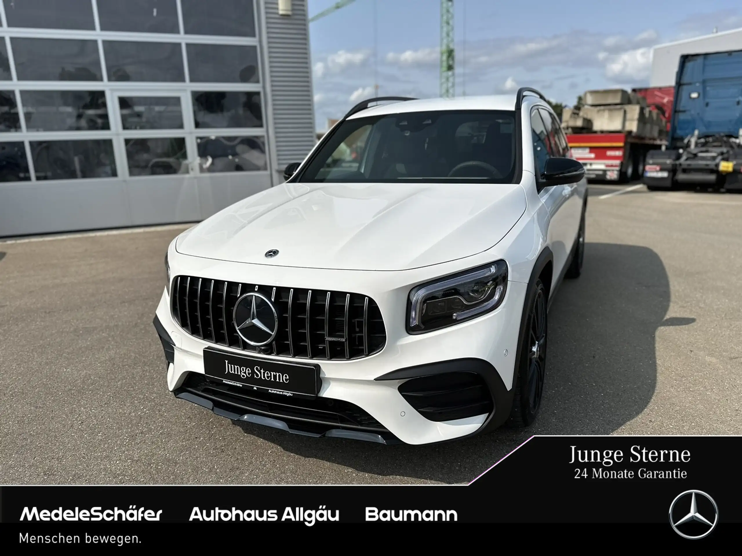 Mercedes-Benz GLB 35 AMG 2023