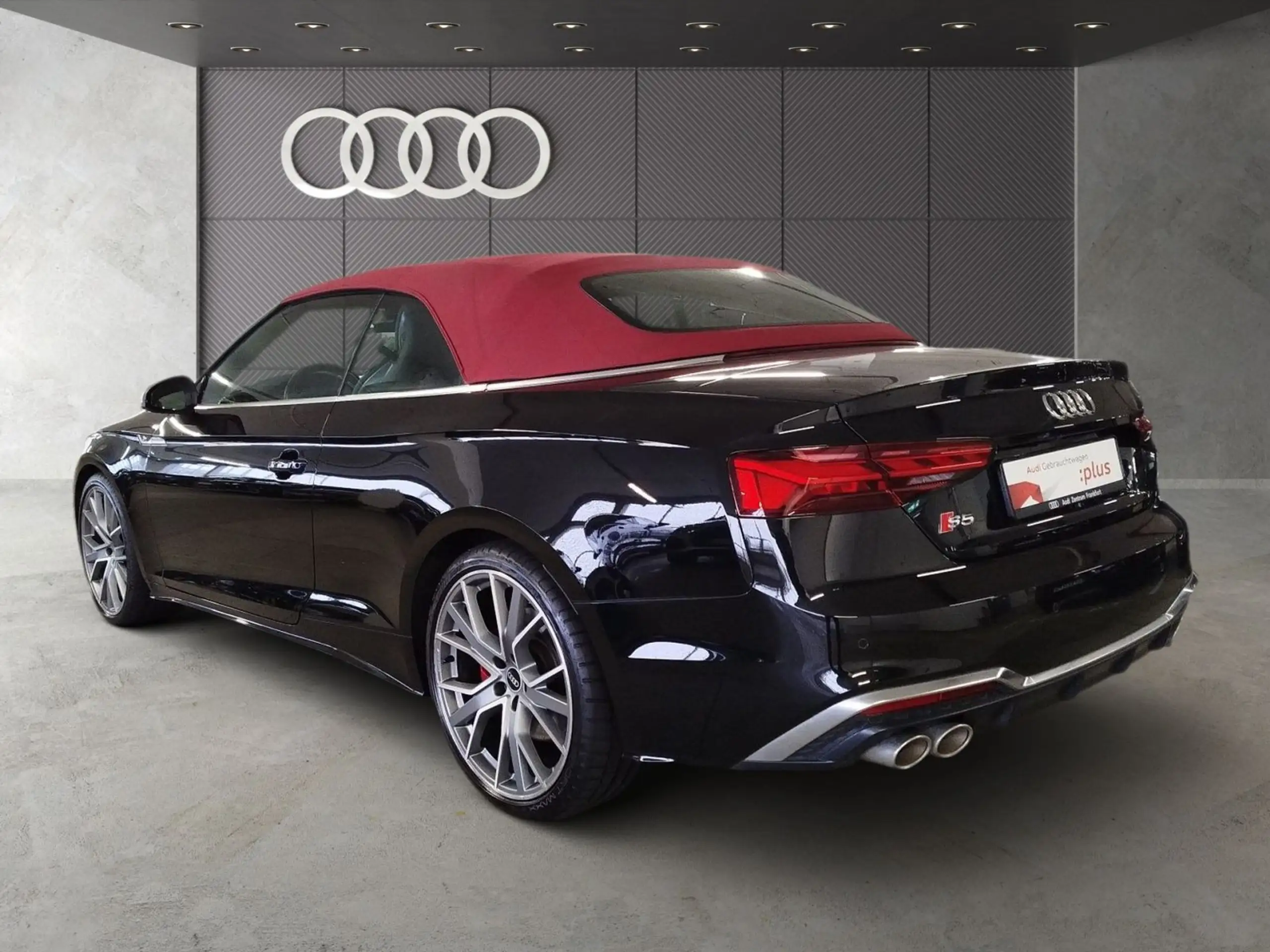 Audi - S5