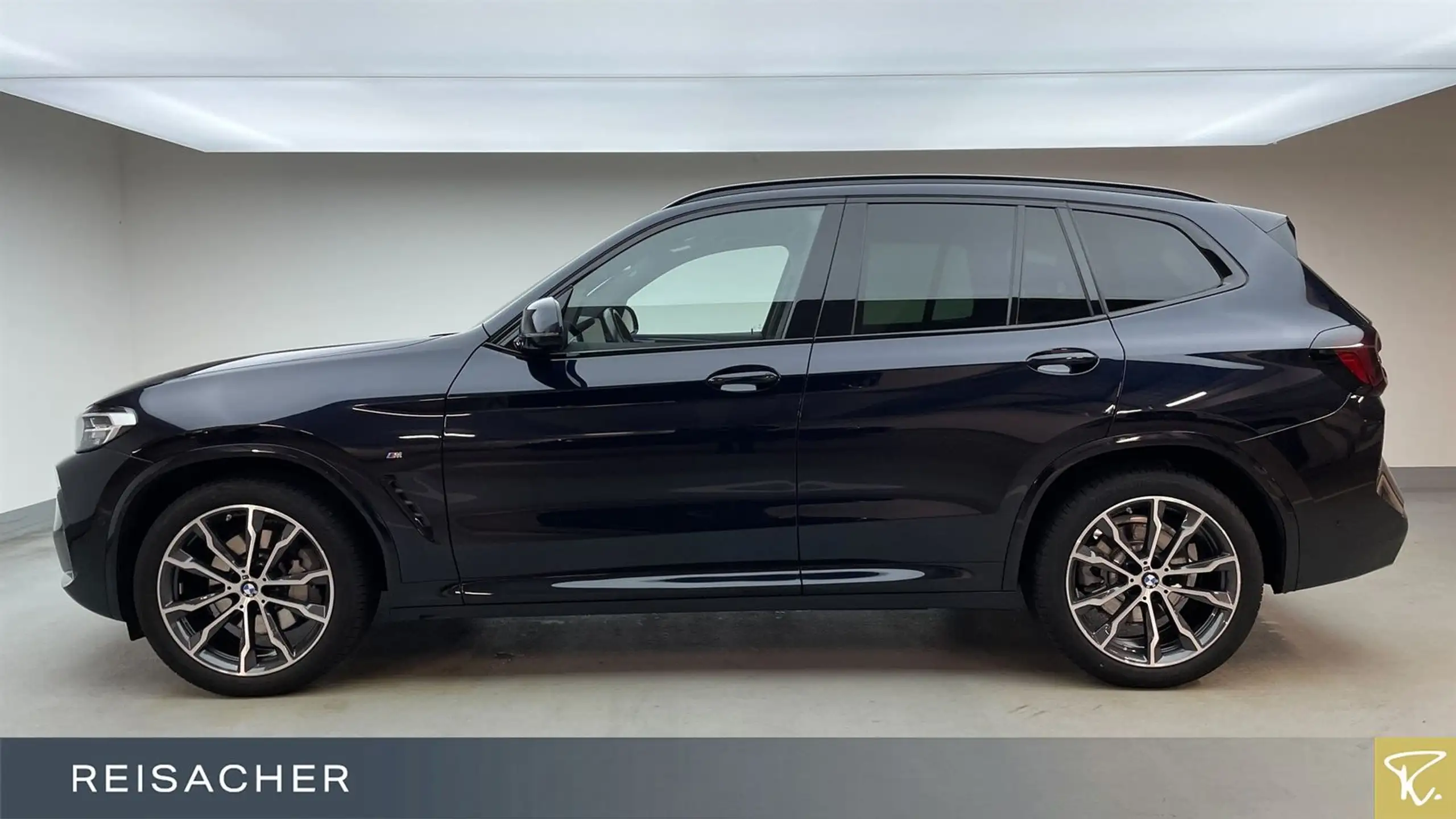 BMW - X3