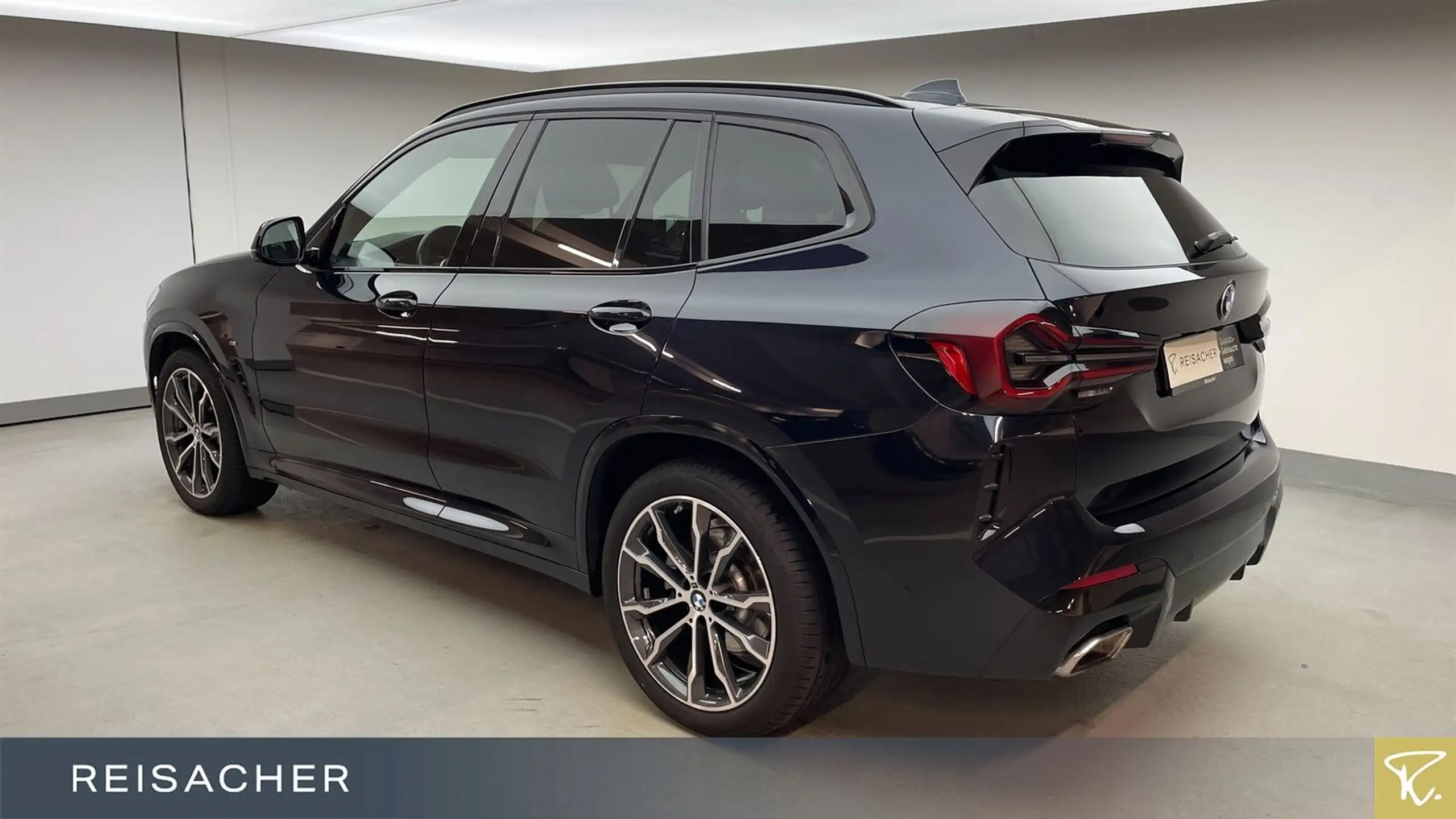 BMW - X3