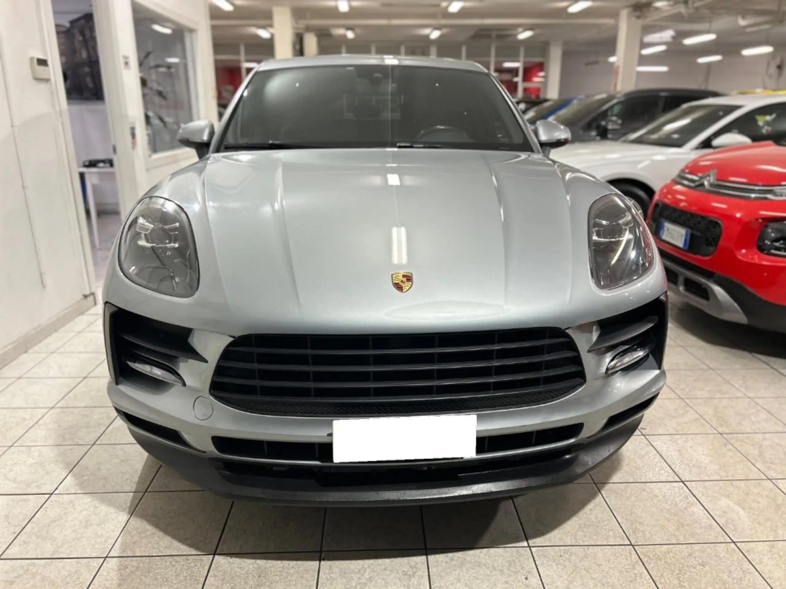 Porsche - Macan