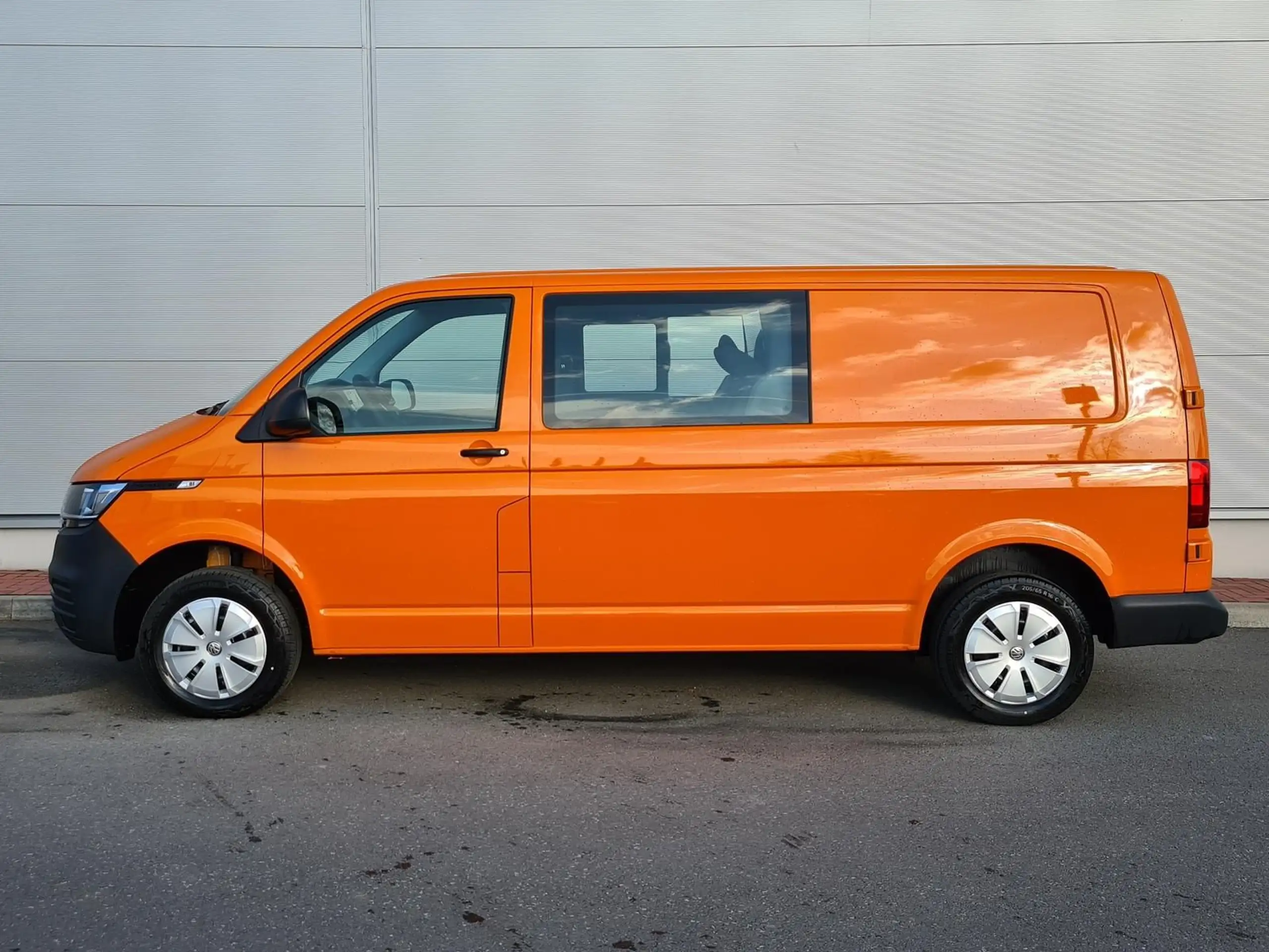 Volkswagen - T6 Transporter