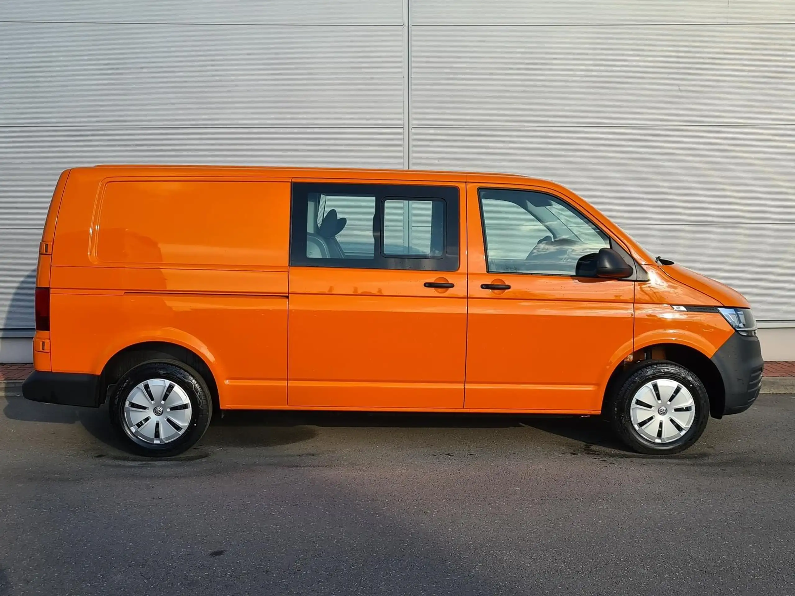 Volkswagen - T6 Transporter