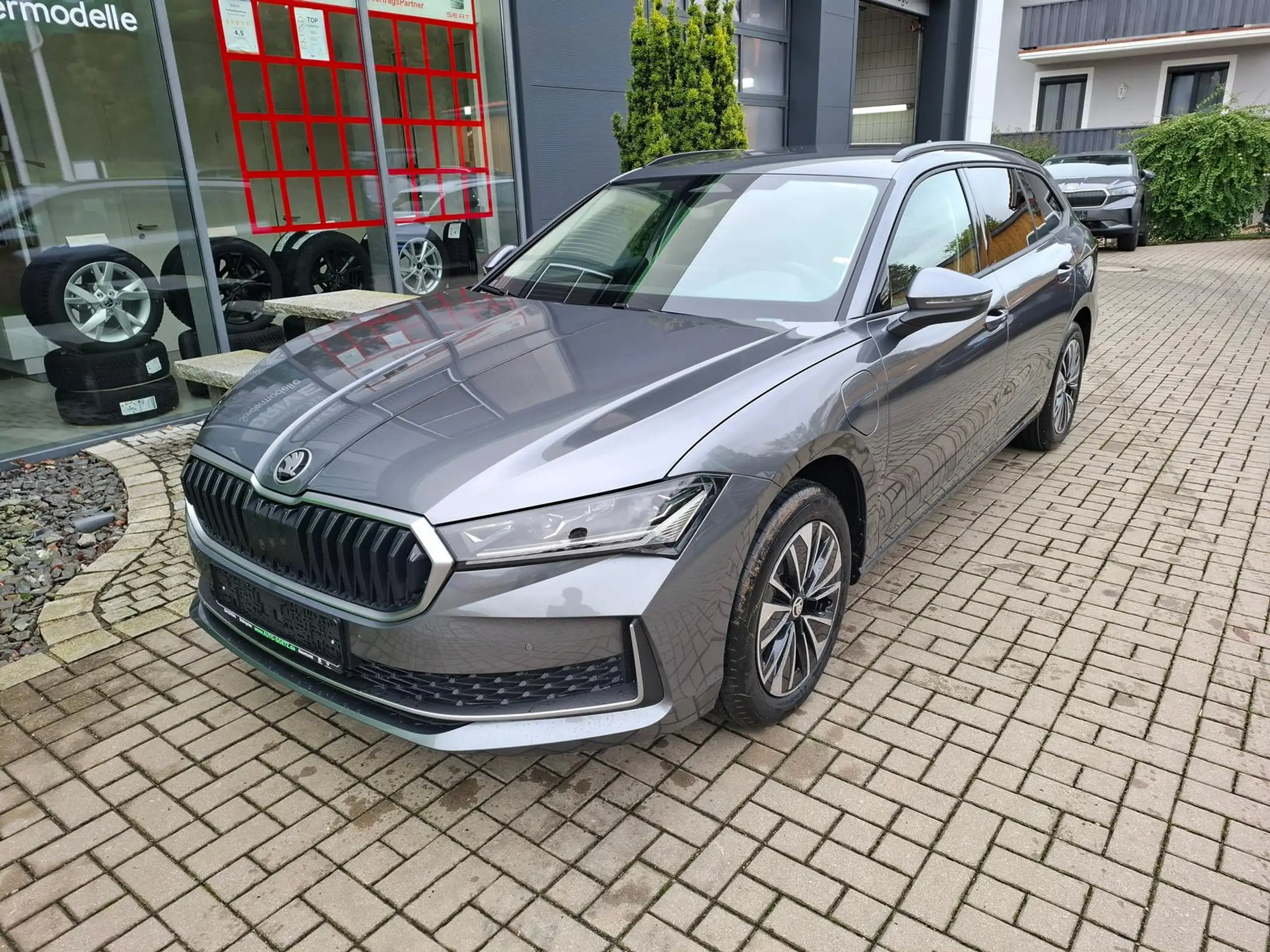 Skoda - Superb