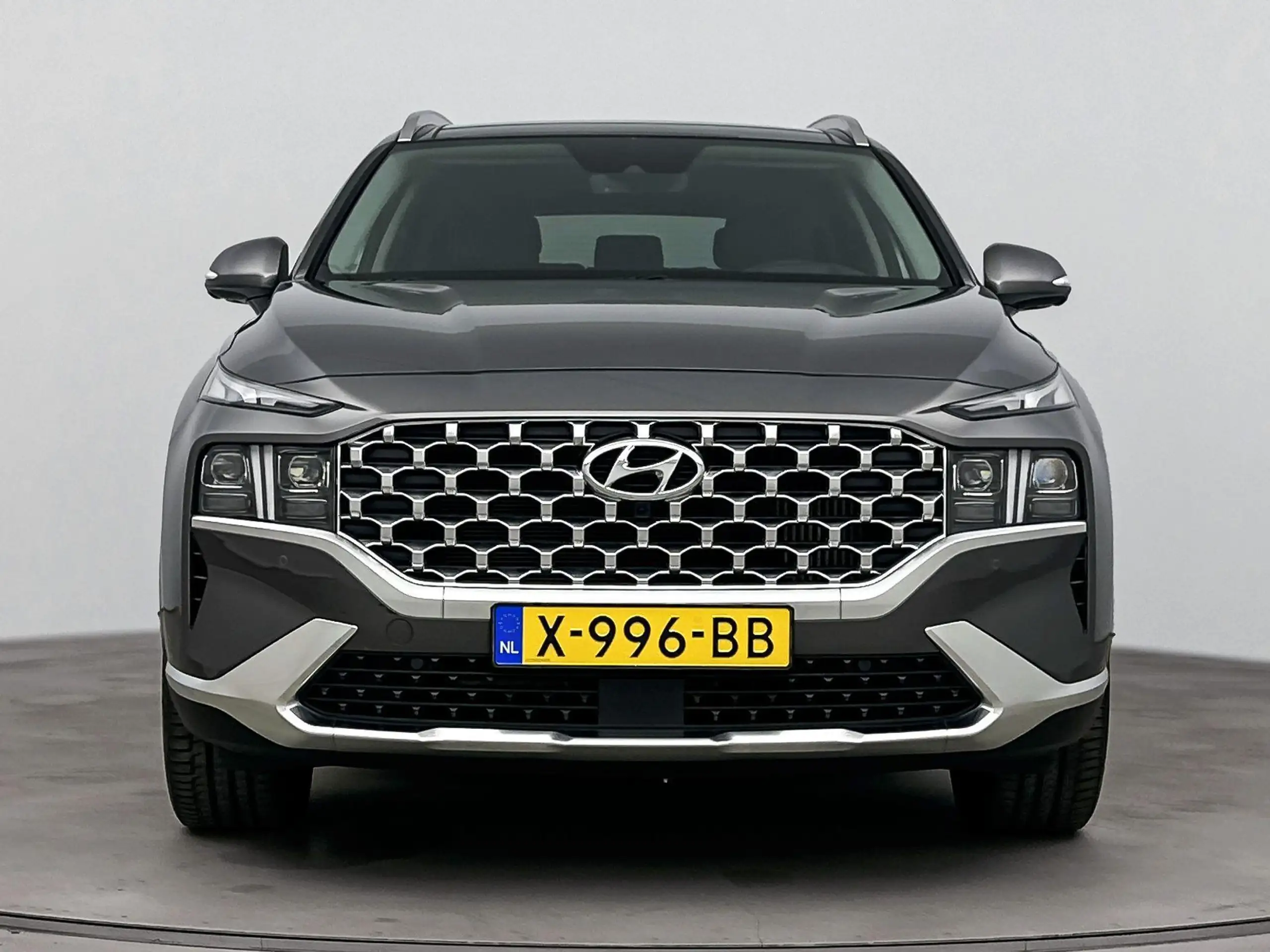 Hyundai - SANTA FE