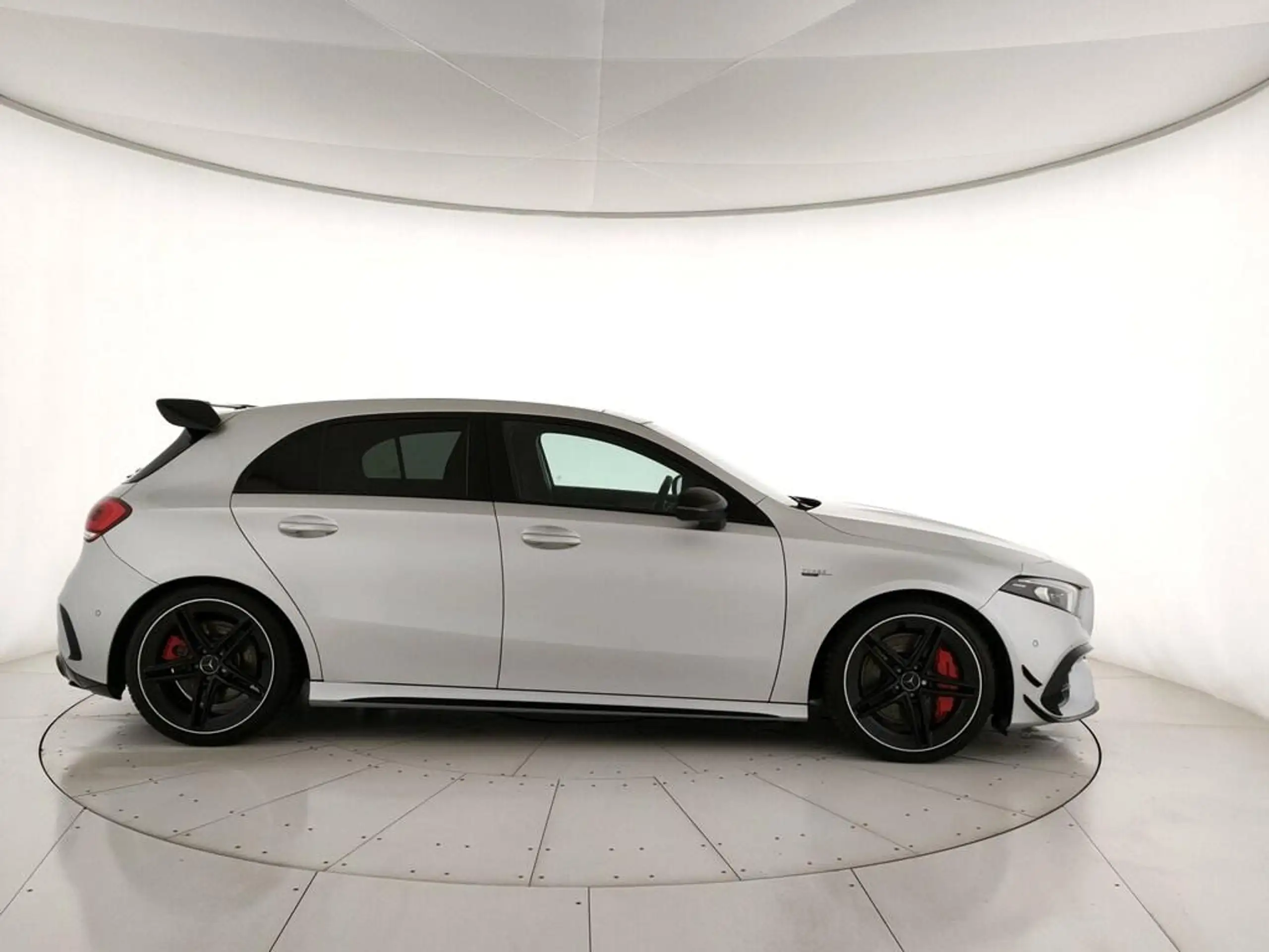 Mercedes-Benz - A 45 AMG