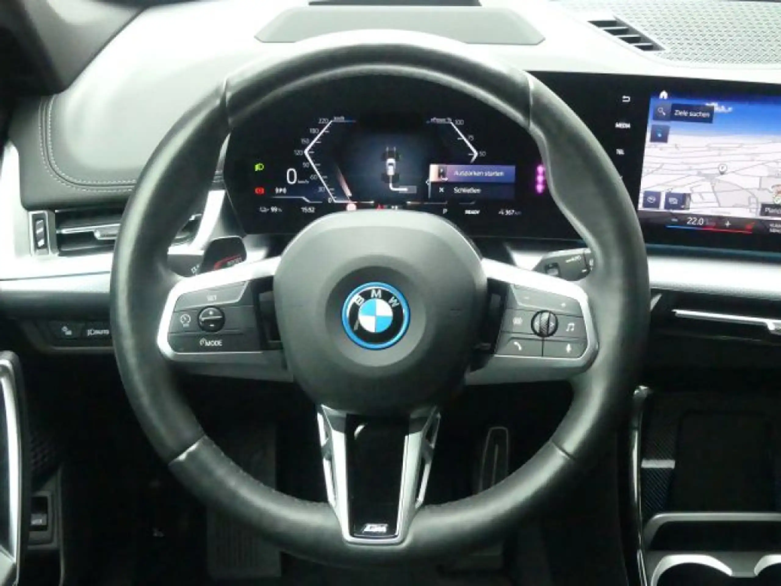 BMW - X1