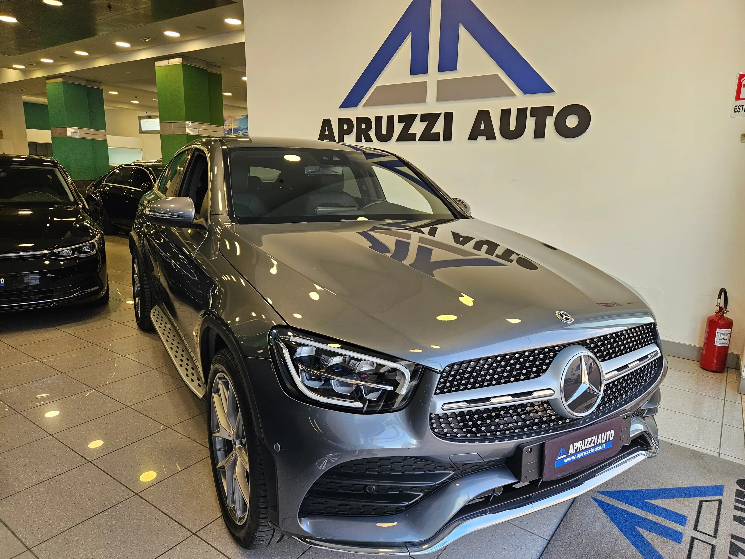 Mercedes-Benz GLC 300 2022