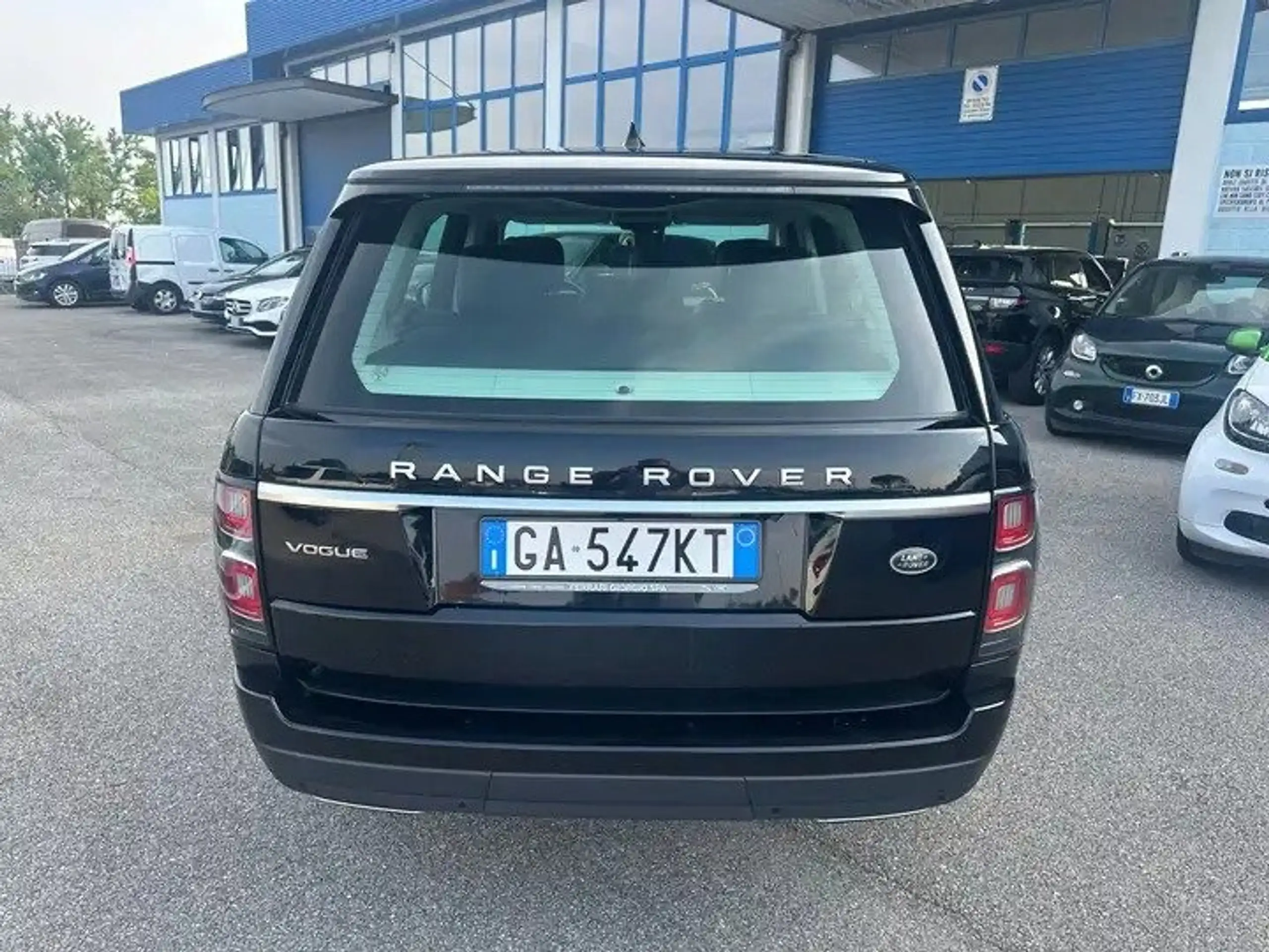 Land Rover - Range Rover